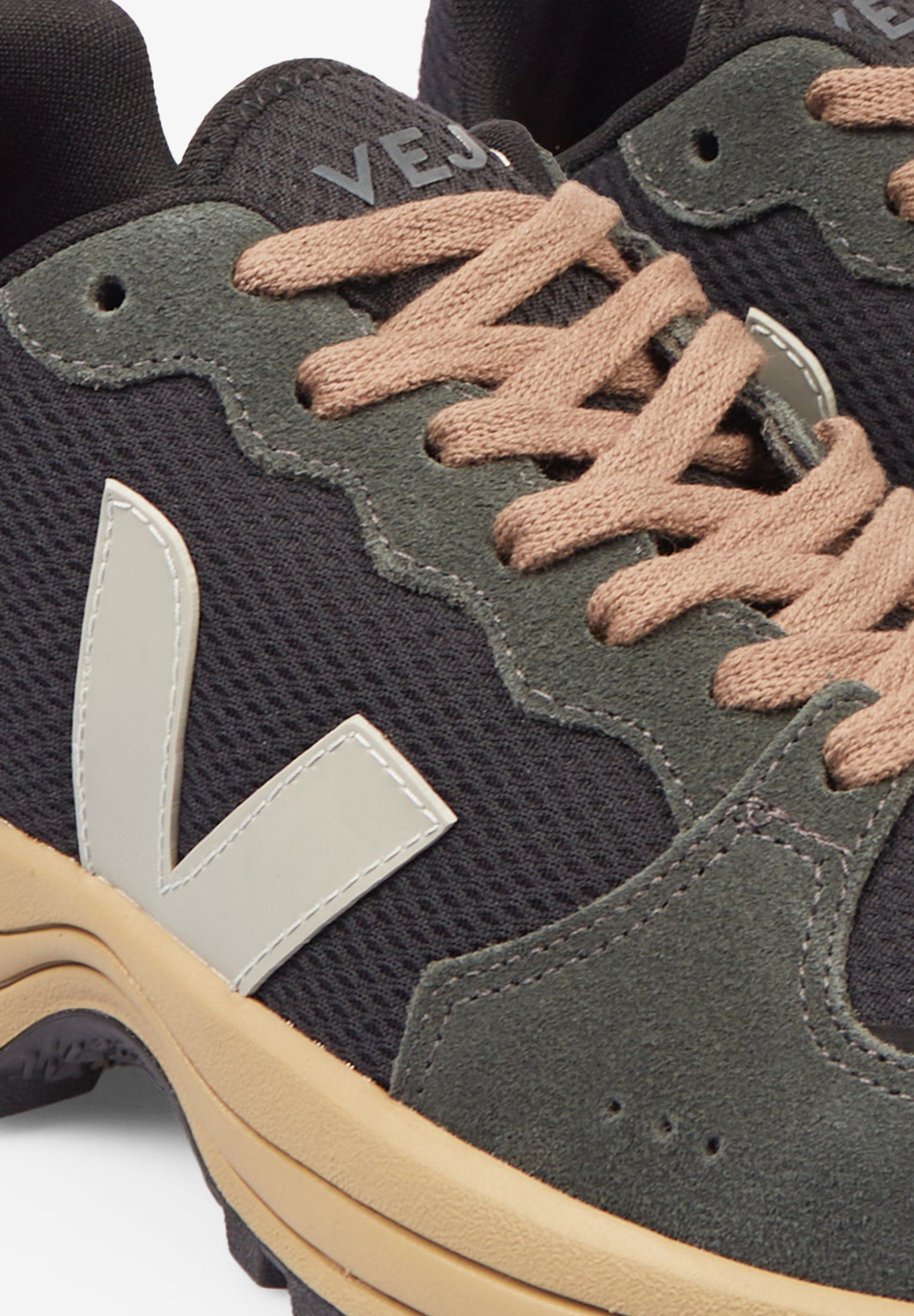 VEJA | SNEAKERS VENTURI