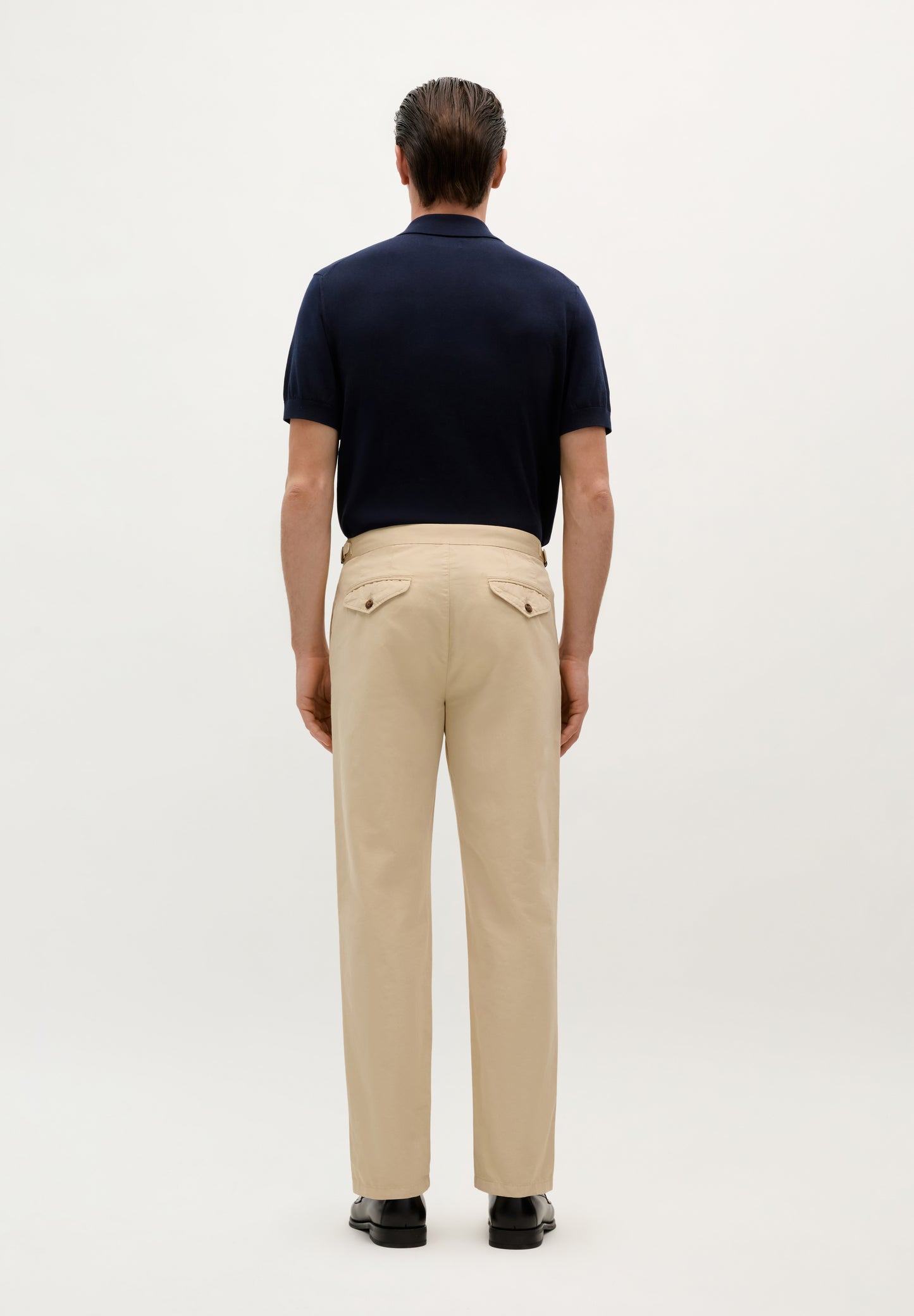 PANTALÓN CHINO PINZAS