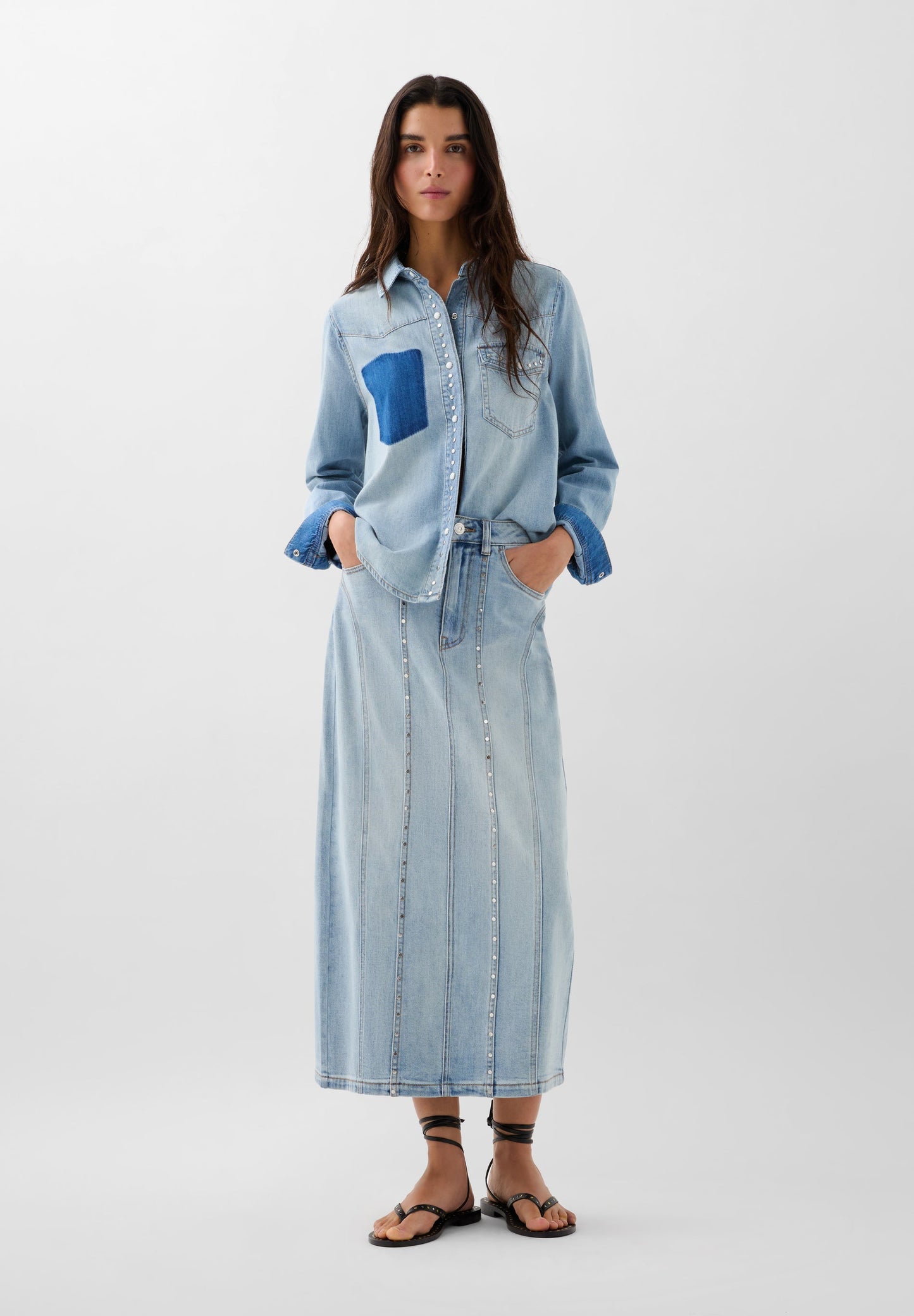 CAMISA DENIM BOLSILLO CONTRASTE
