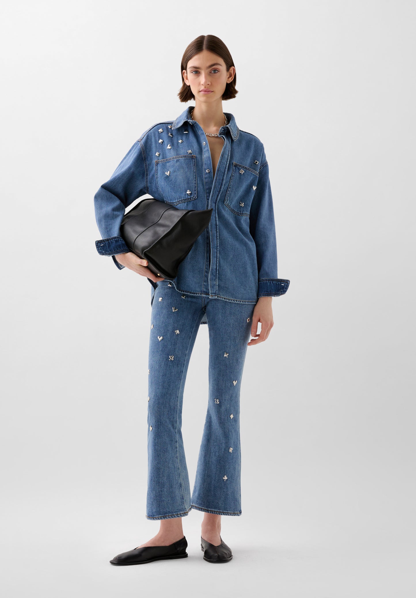 CAMISA DENIM TACHUELAS