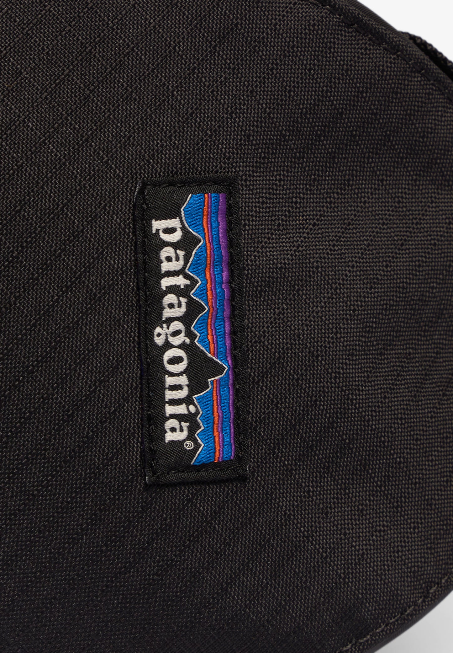 PATAGONIA | NECESER BLACK HOLE CUBE 3L