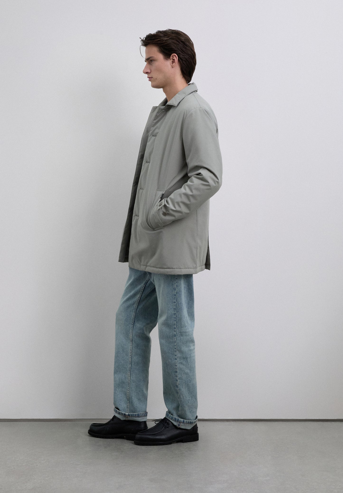 SCTRENCH COAT