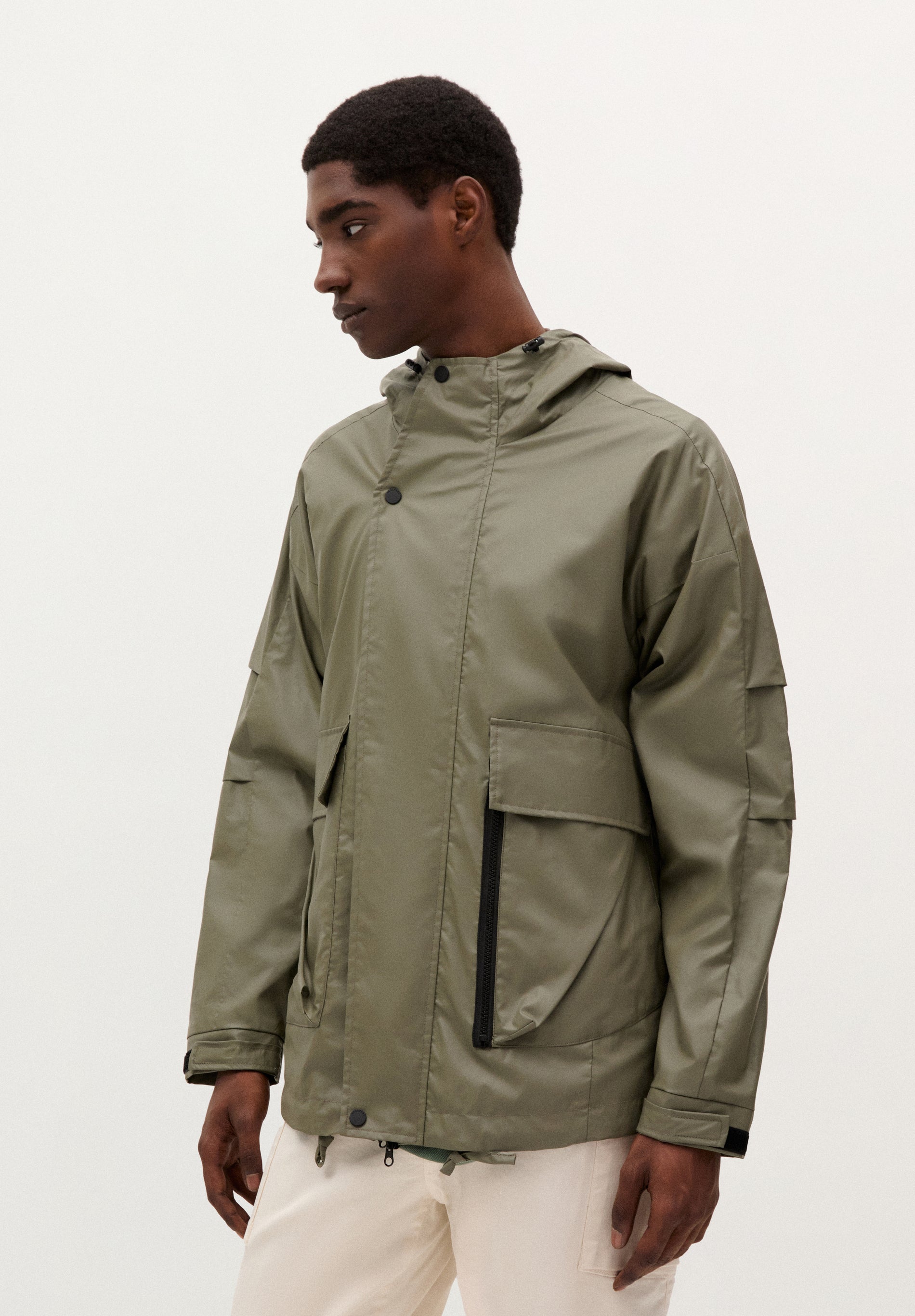 CHAQUETA IMPERMEABLE CRUZADA ADN