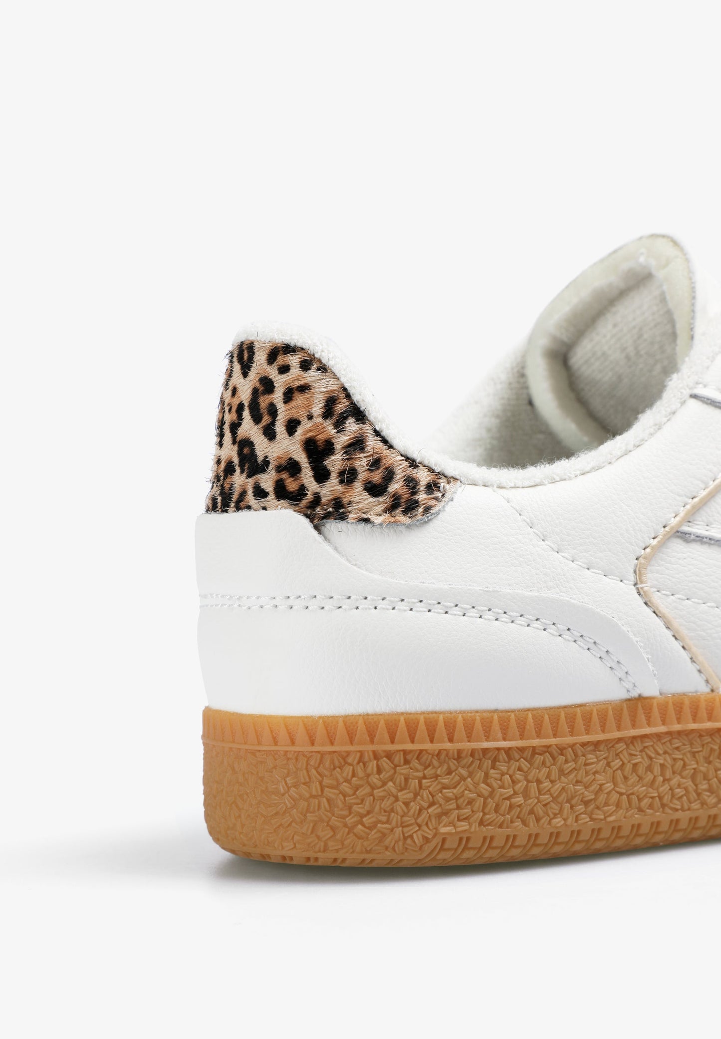 SNEAKERS ANIMAL PRINT SUELA CONTRASTE