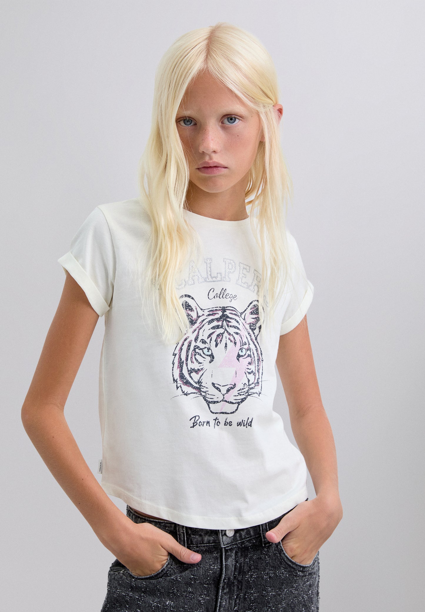 CAMISETA STRASS ESTAMPADA