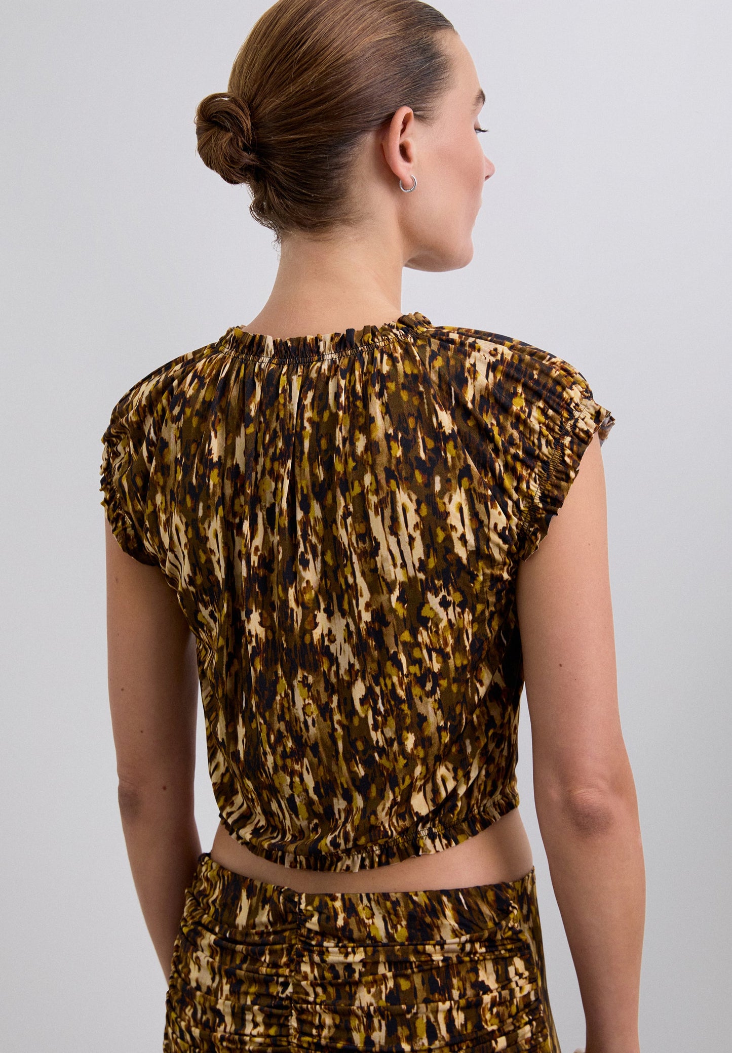 TOP HEBILLA ESTAMPADO