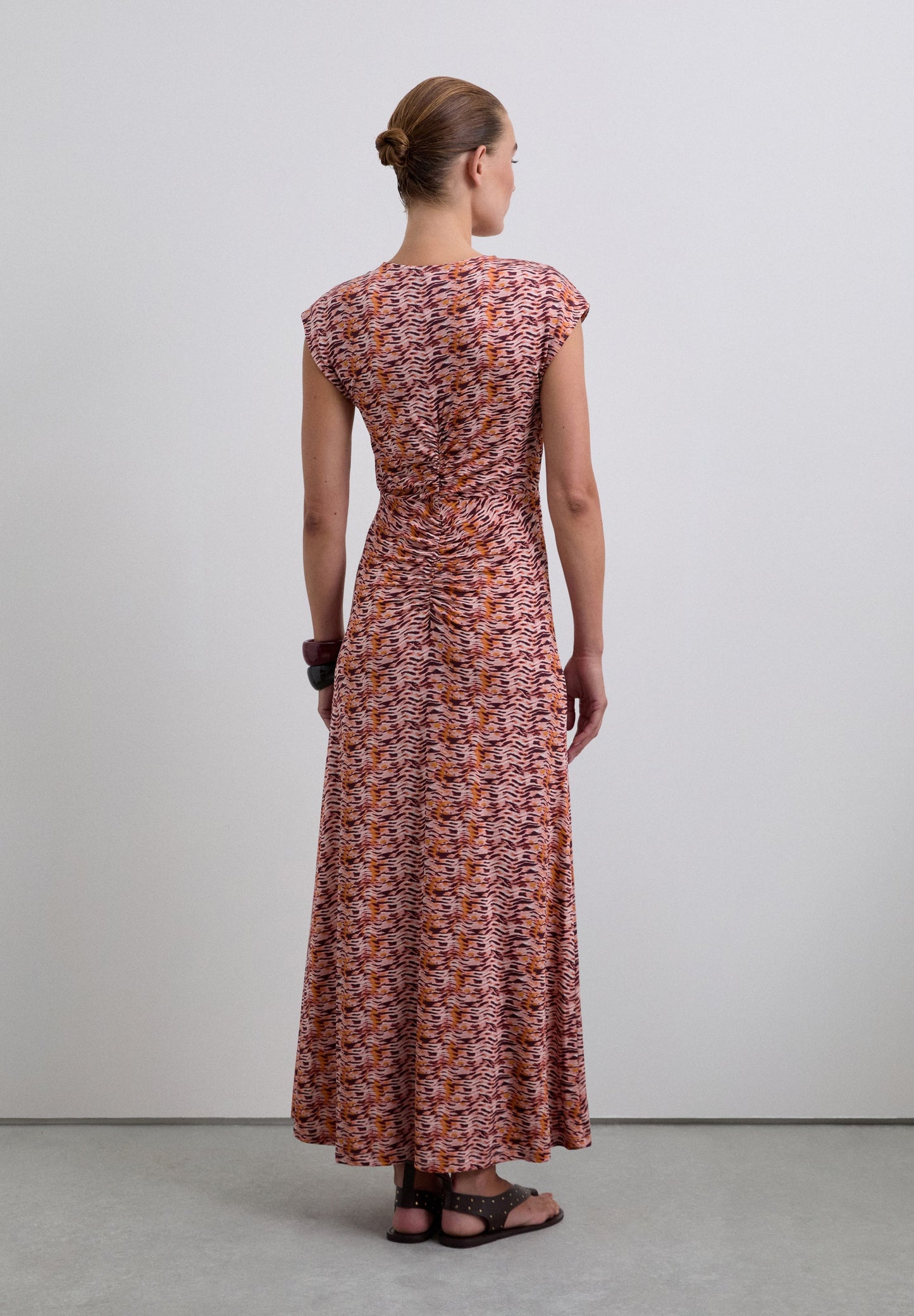 VESTIDO ESTAMPADO CUT OUT