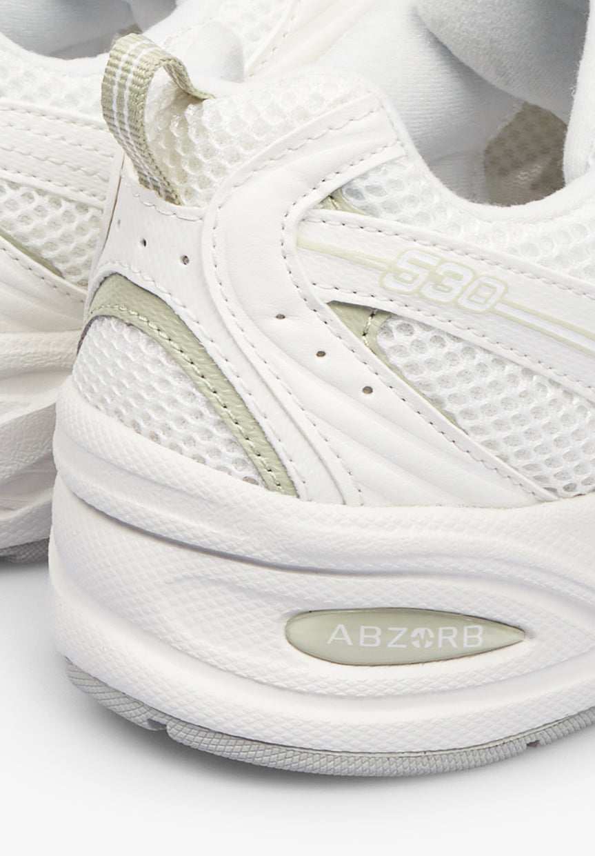 NEW BALANCE | SNEAKERS 530