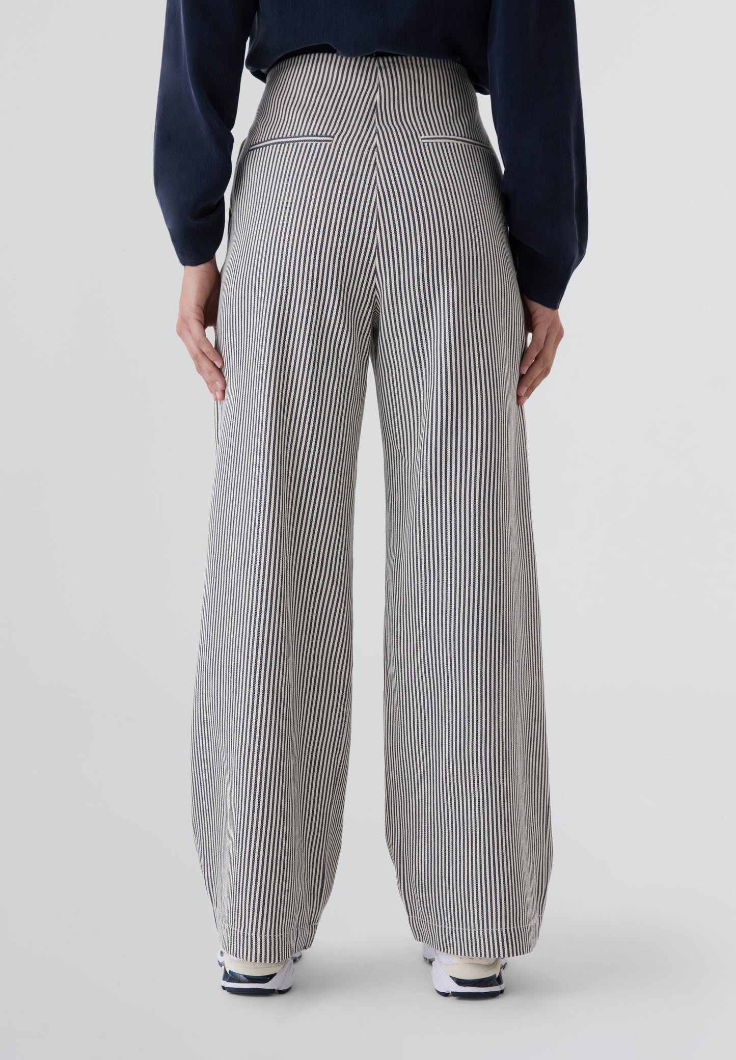 THE NEW SOCIETY | PANTALON PERGAMO