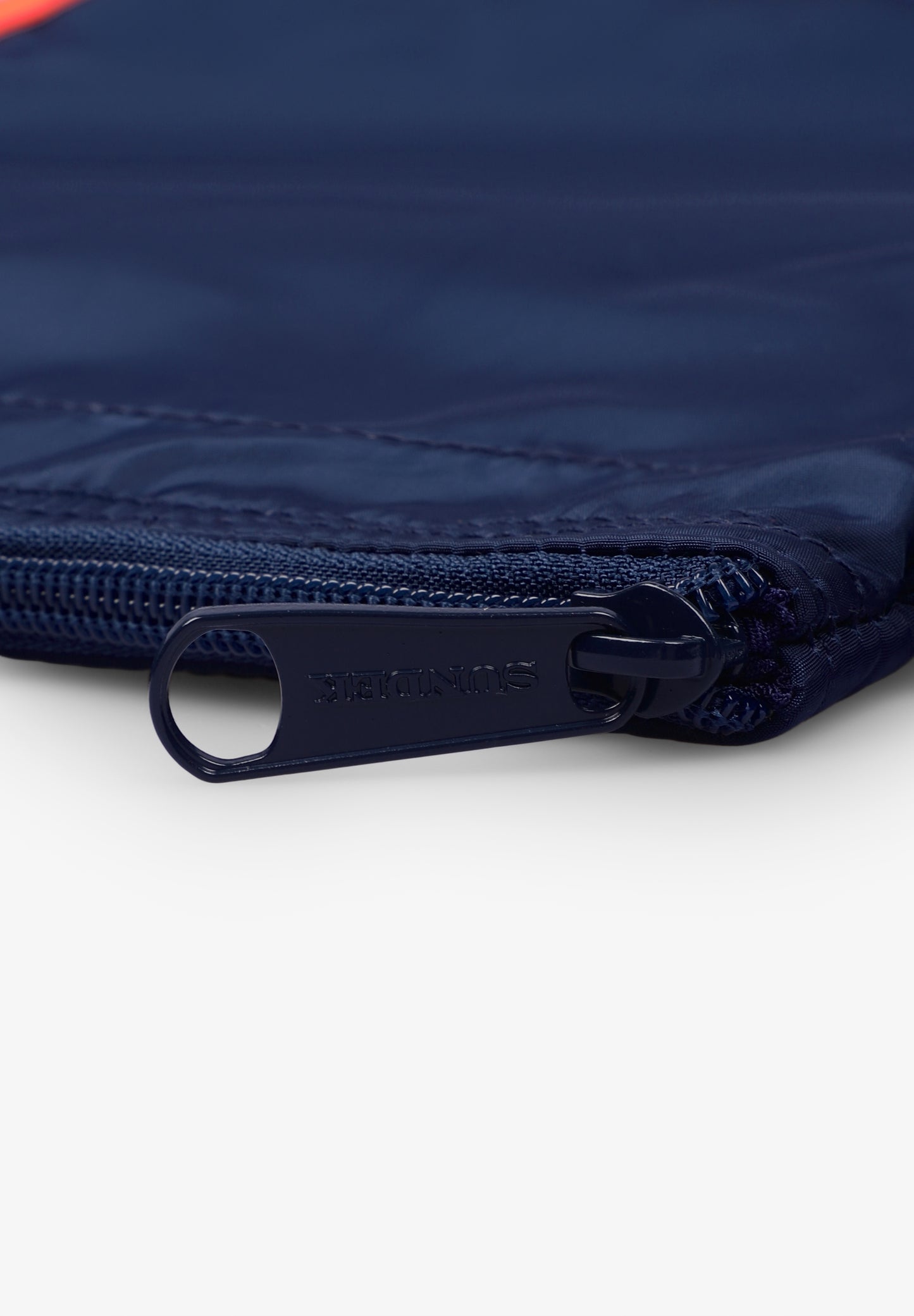 SUNDEK | BOLSO DE MANO LUDVIG