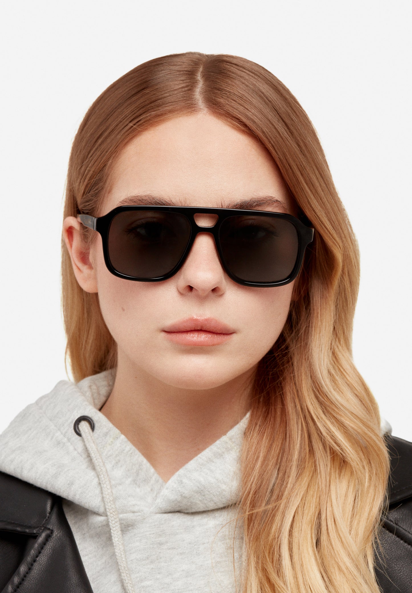 HAWKERS | CROUPIER - POLARIZED BLACK DARK