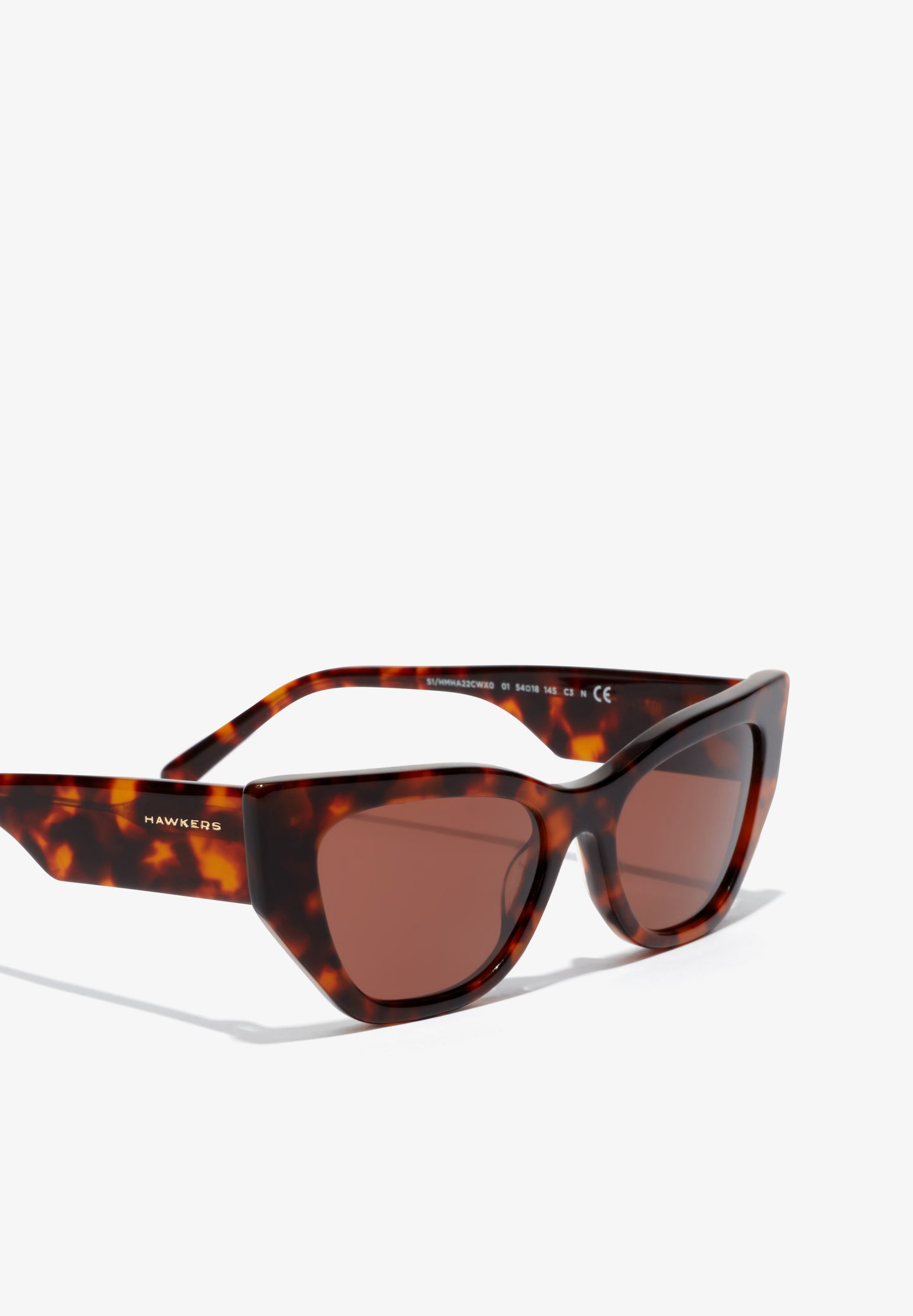 HAWKERS | MANHATTAN - CAREY ROSEWOOD