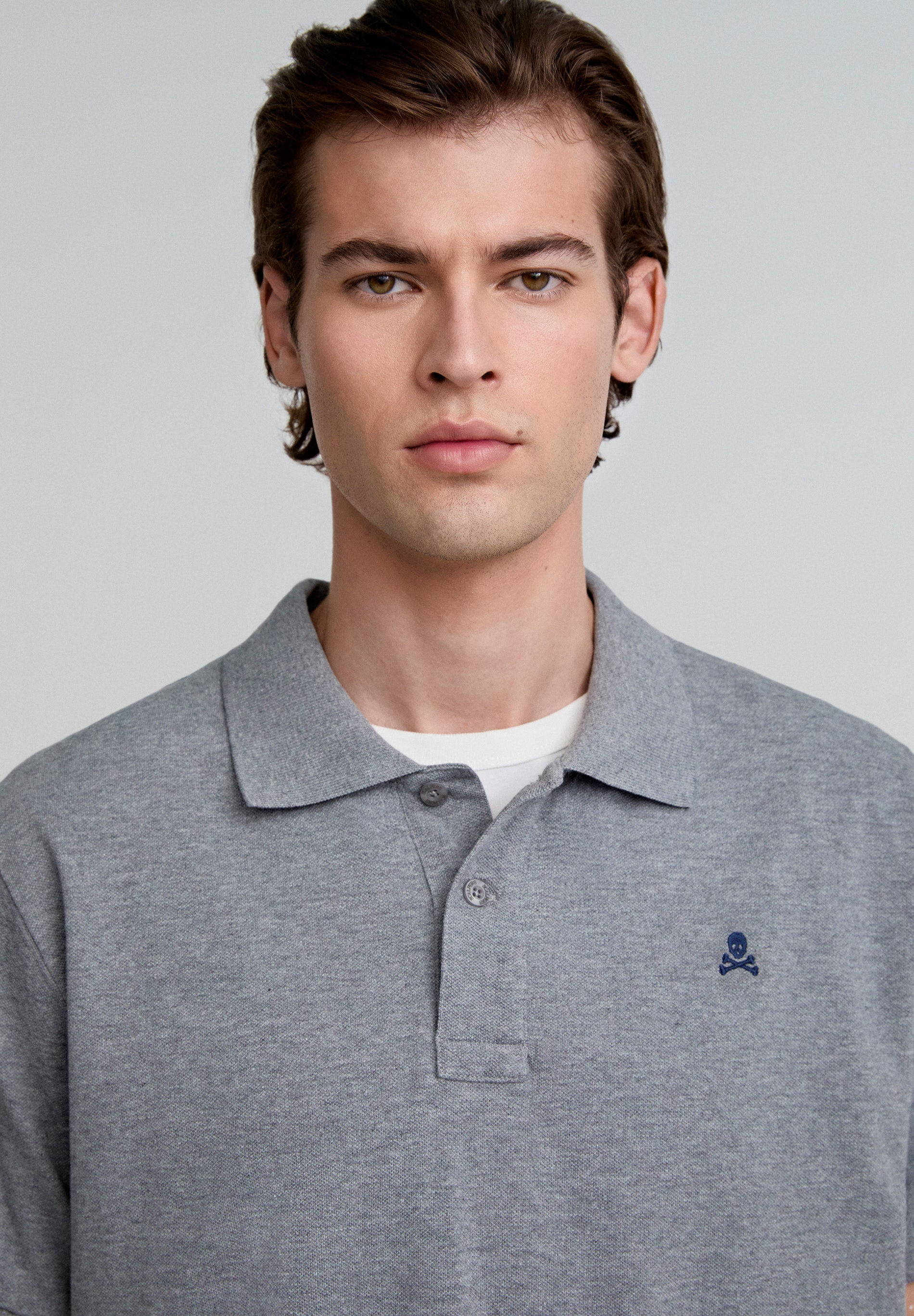 POLO BÁSICO CALAVERA CONTRASTE - Scalpers