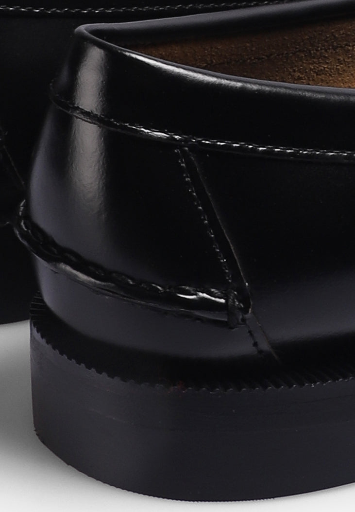 SEBAGO | MOCASÍN CLASSIC DAN MUJER - Scalpers
