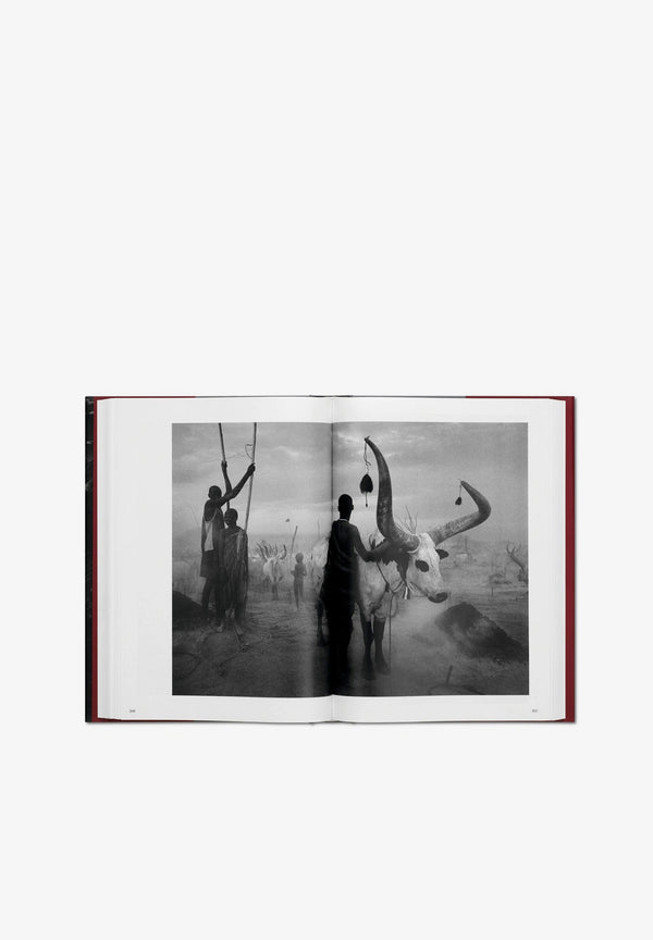 TASCHEN | LIBRO GENESIS SALGADO