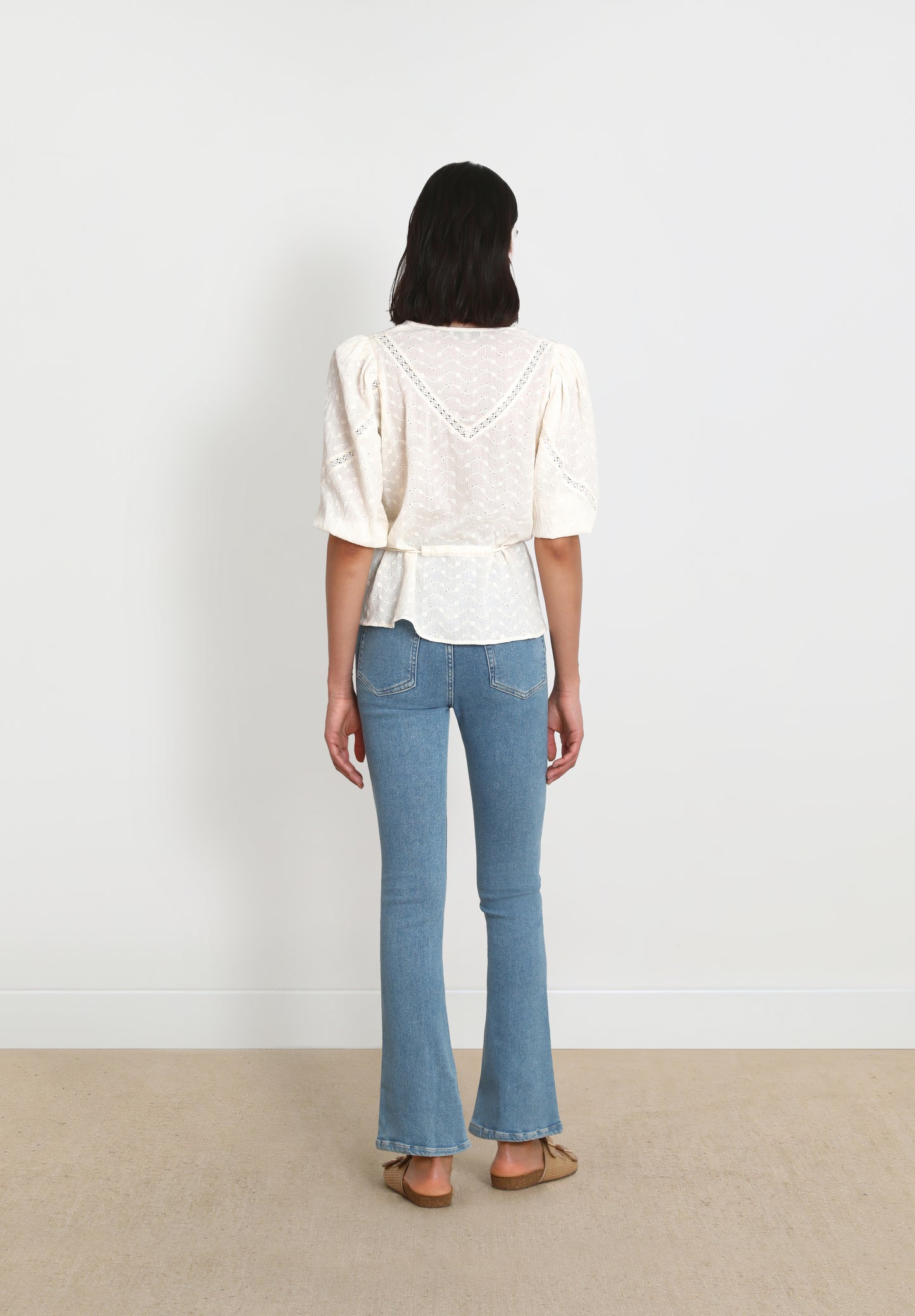 JEANS BOOTCUT COSTURA