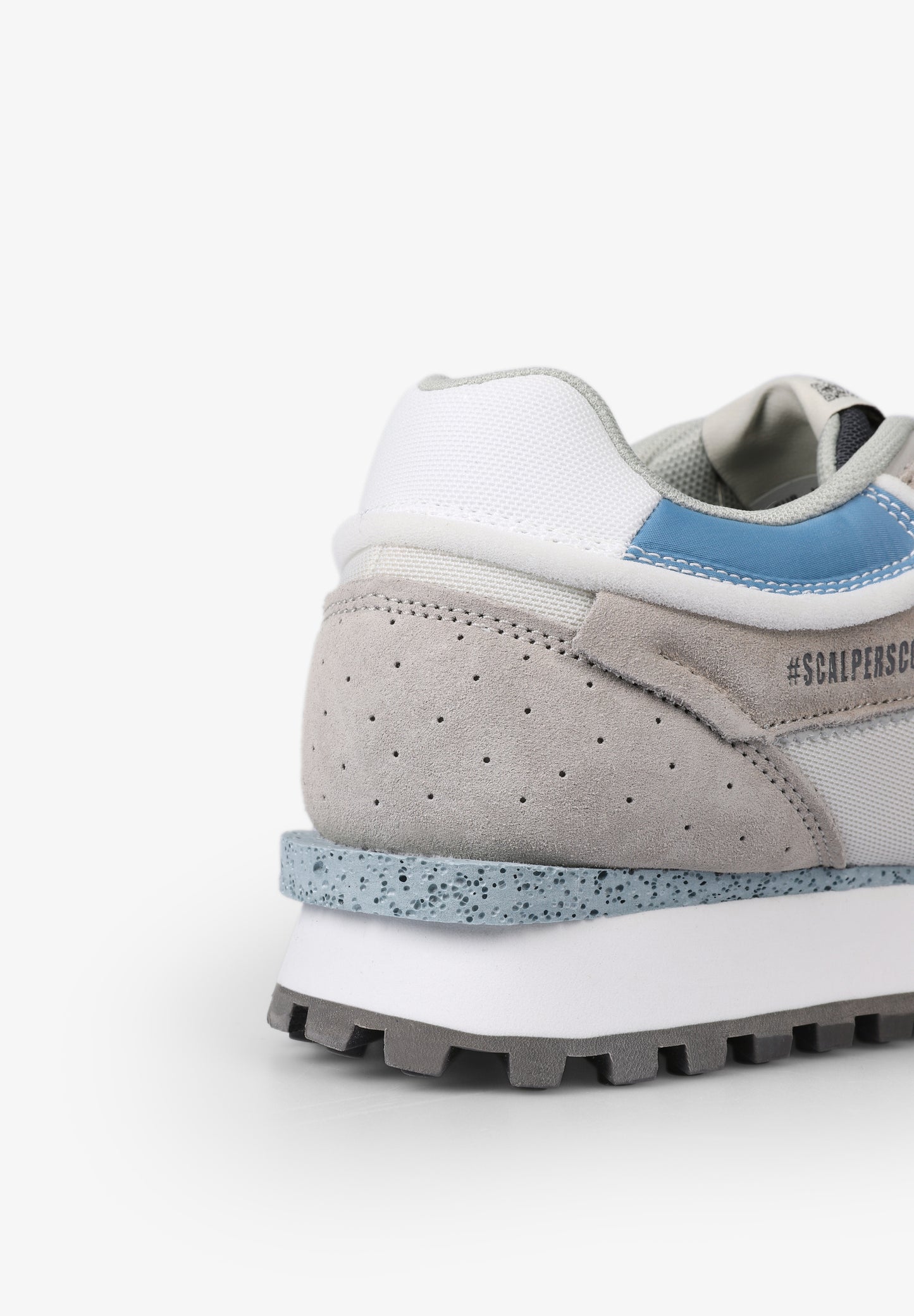 SNEAKERS TEJIDOS CALAVERA