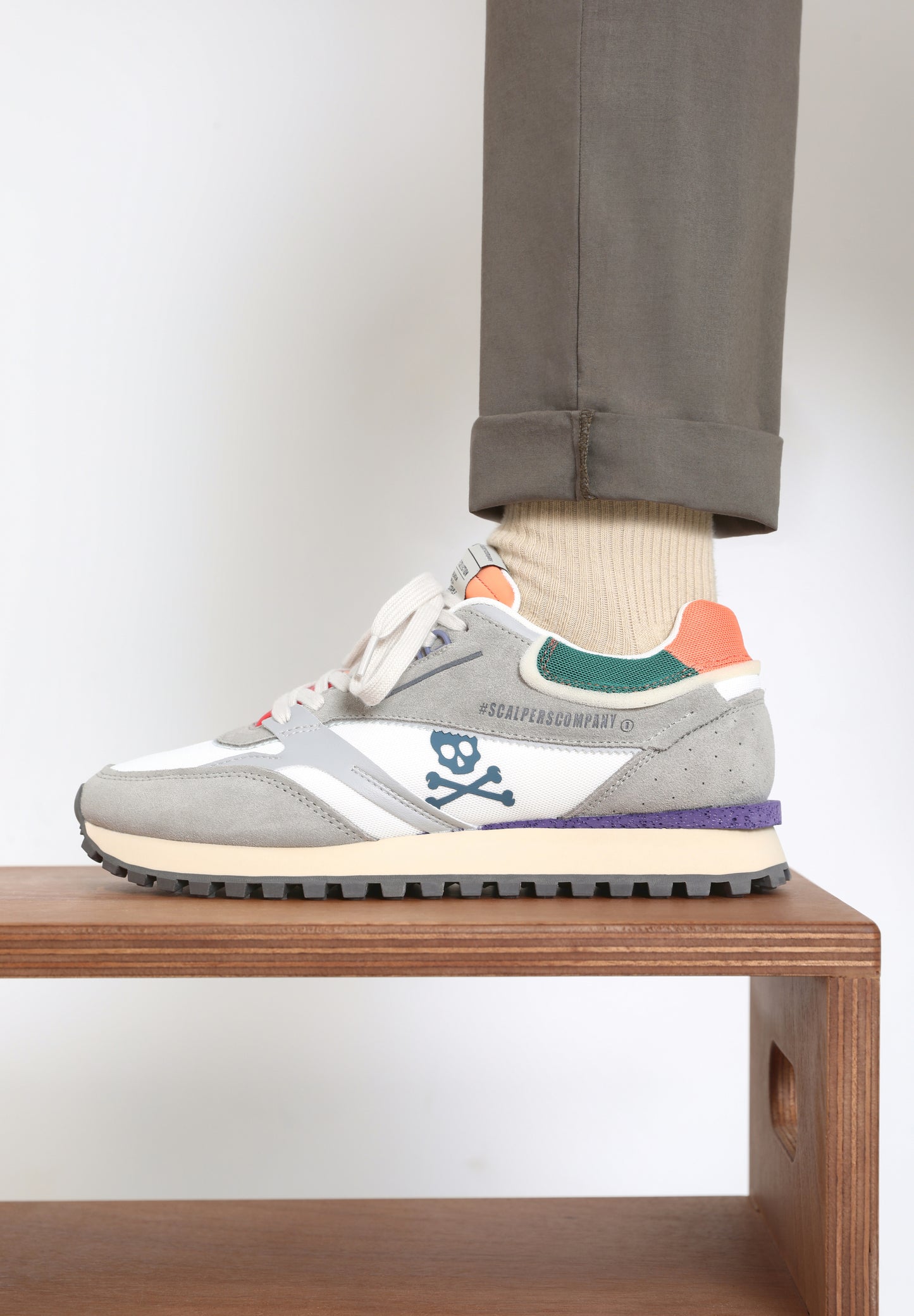 SNEAKERS TEJIDOS CALAVERA