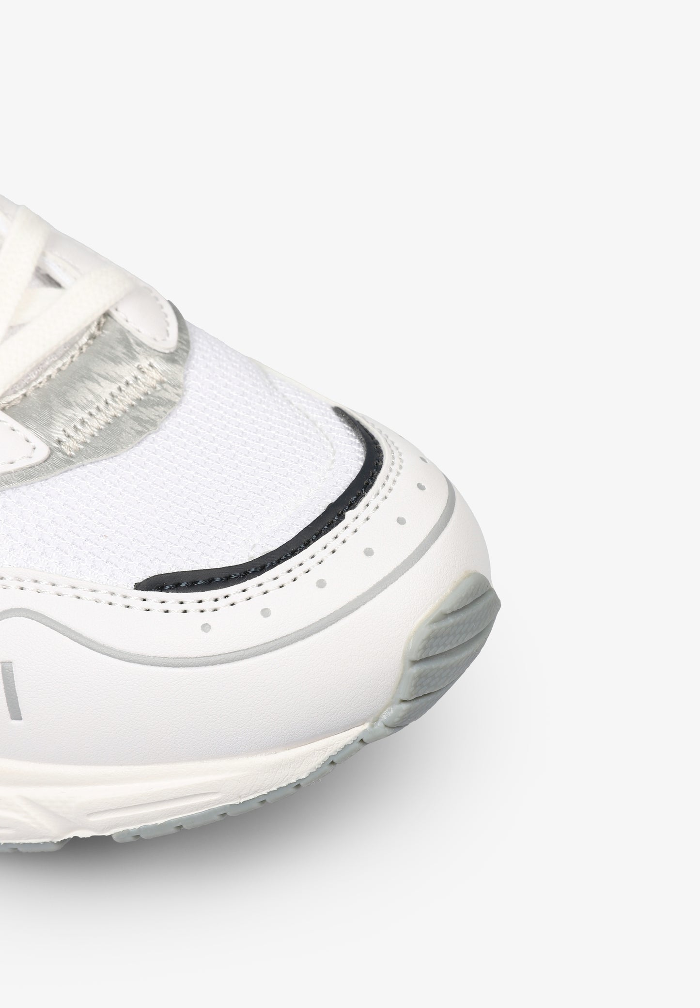 SNEAKERS LIGERAS PATCH CALAVERA