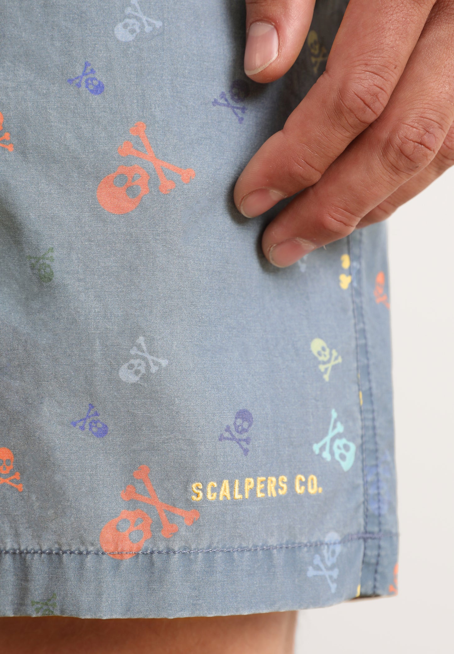 BAÑADOR LAVADO CALAVERAS