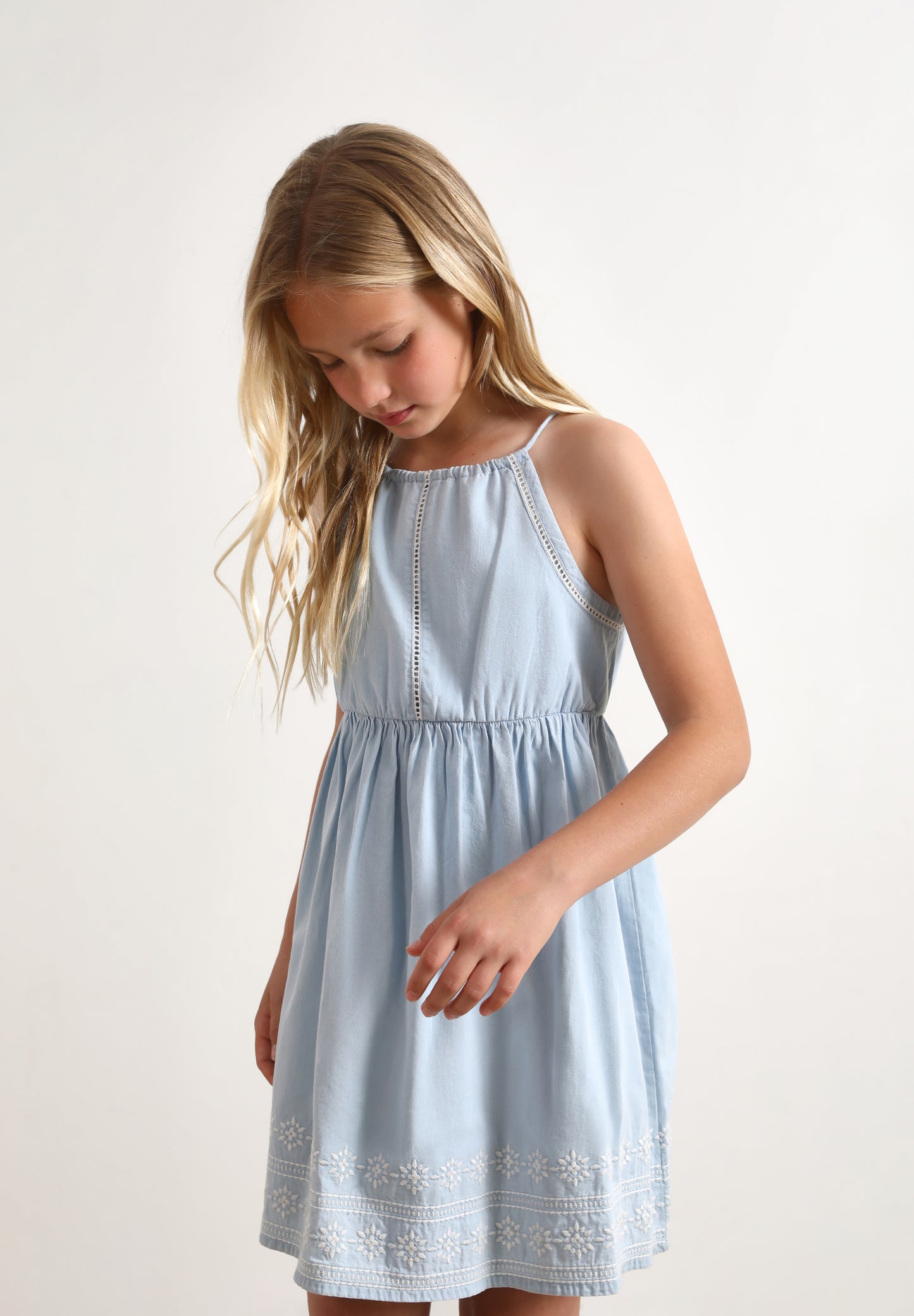 VESTIDO HALTER DENIM