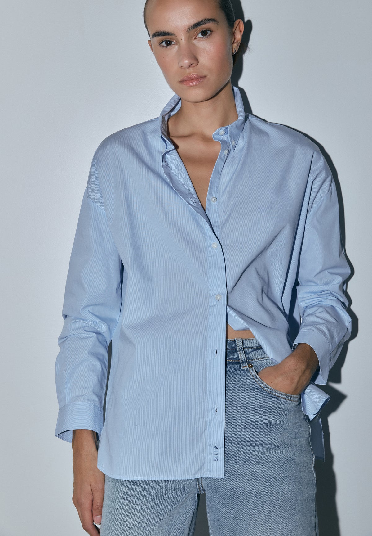 CAMISA OXFORD CUELLO BOTONES