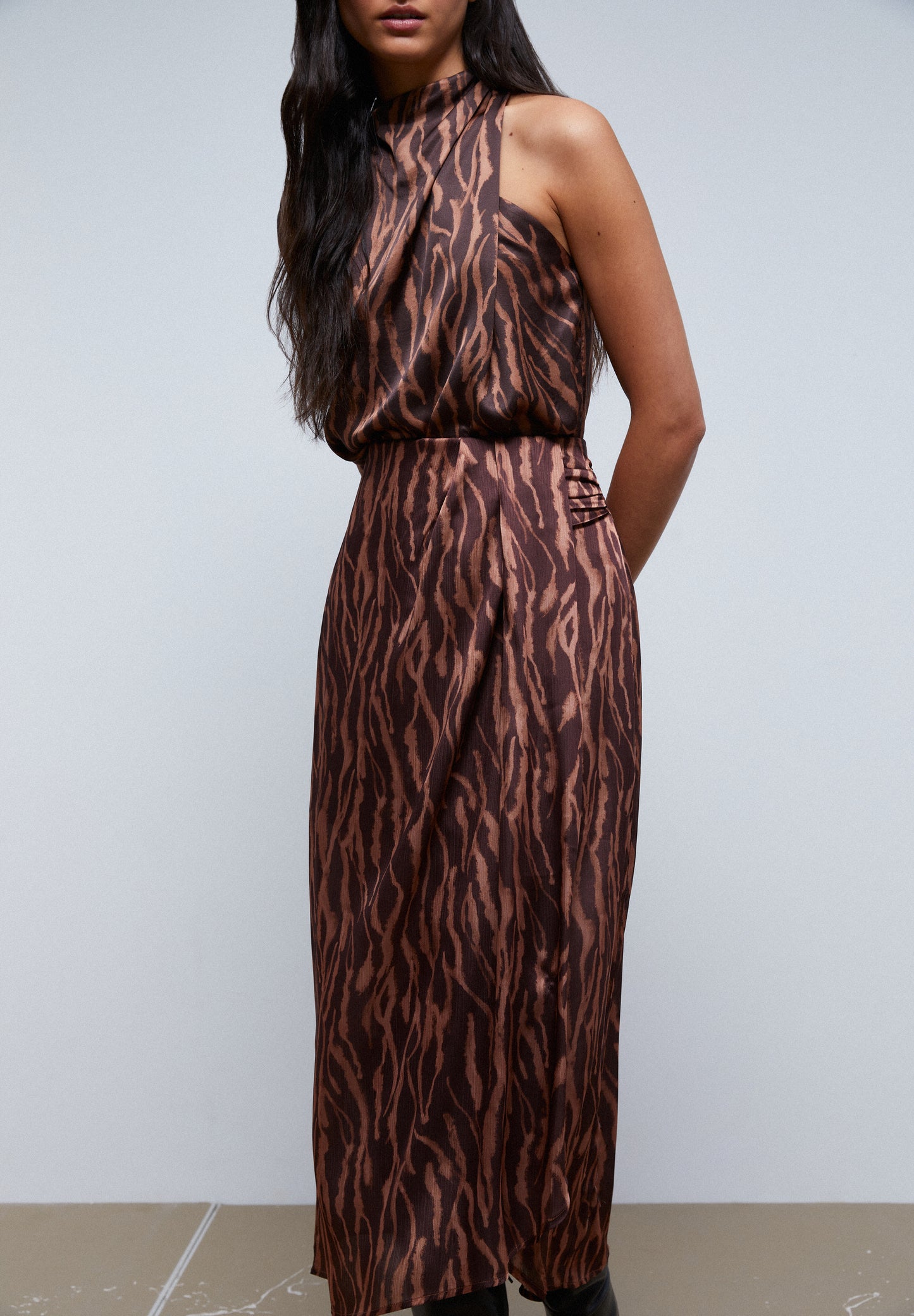 BLUSA ASIMÉTRICA CEBRA