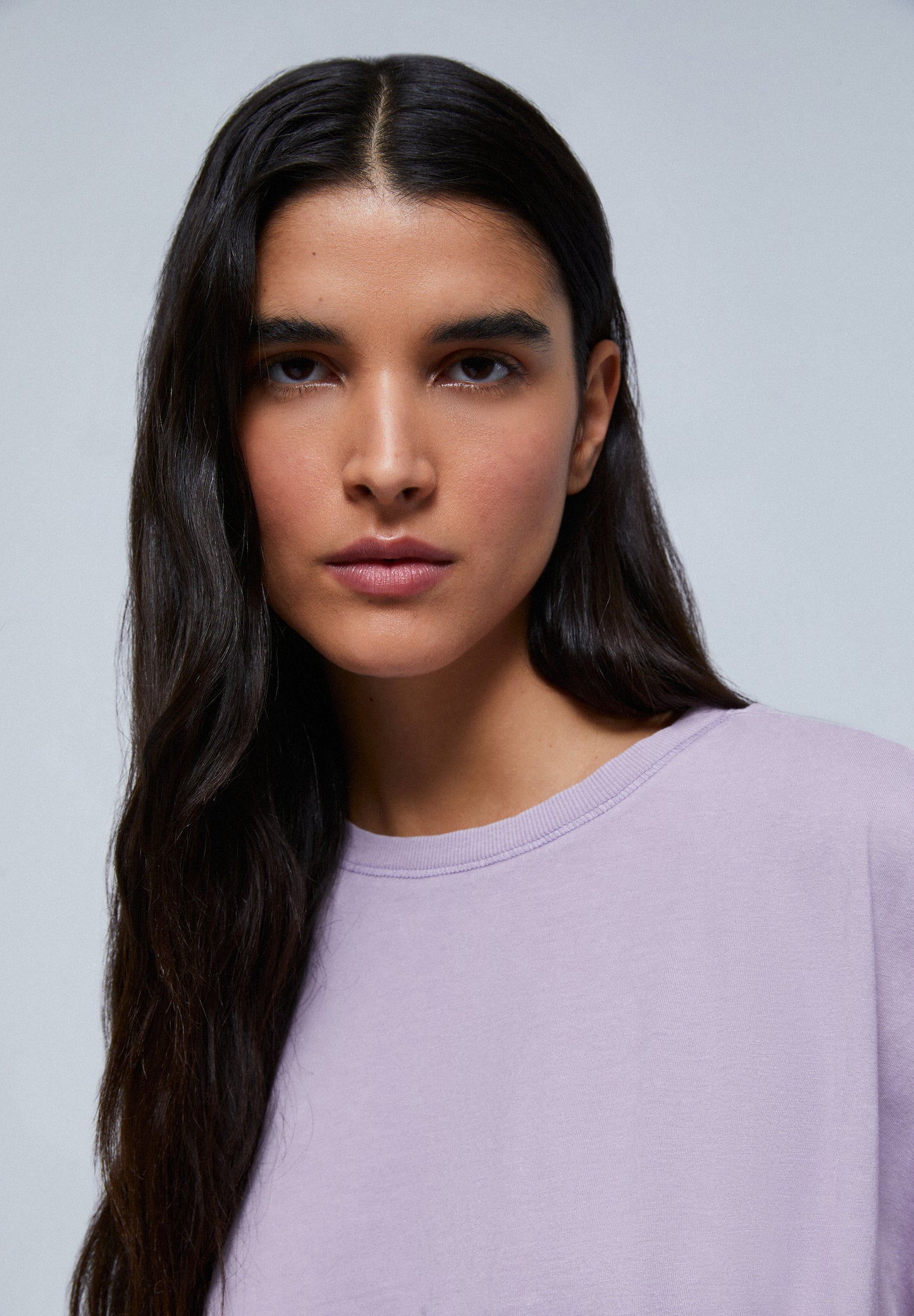 CAMISETA LAVADA PLISADO LATERAL