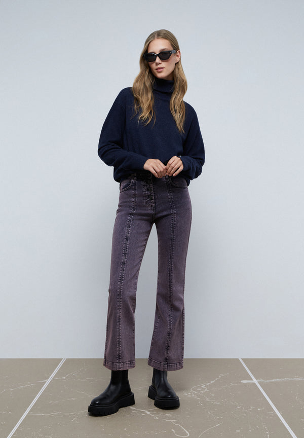 JEANS ANKLE FLARE COSTURAS