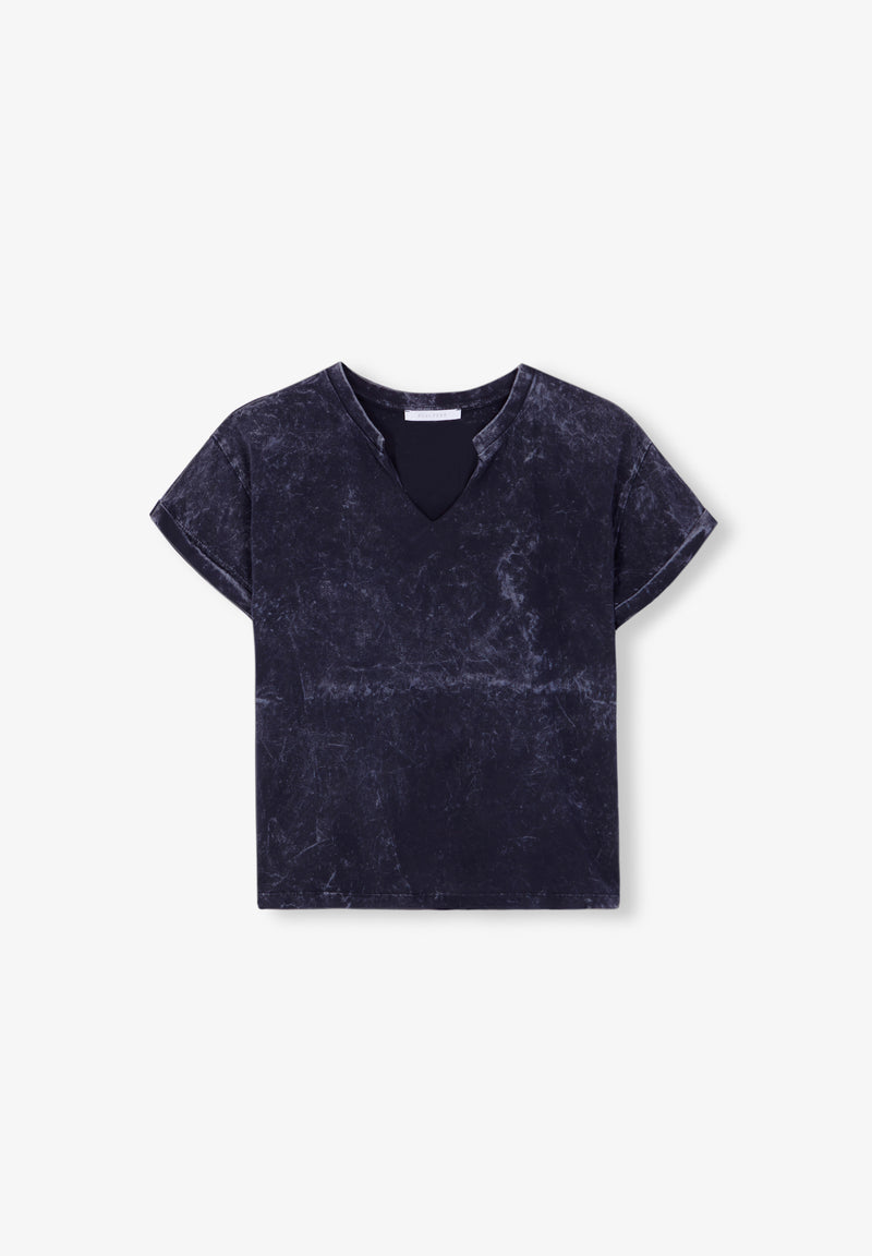 CAMISETA LAVADA CALAVERA TACHUELAS