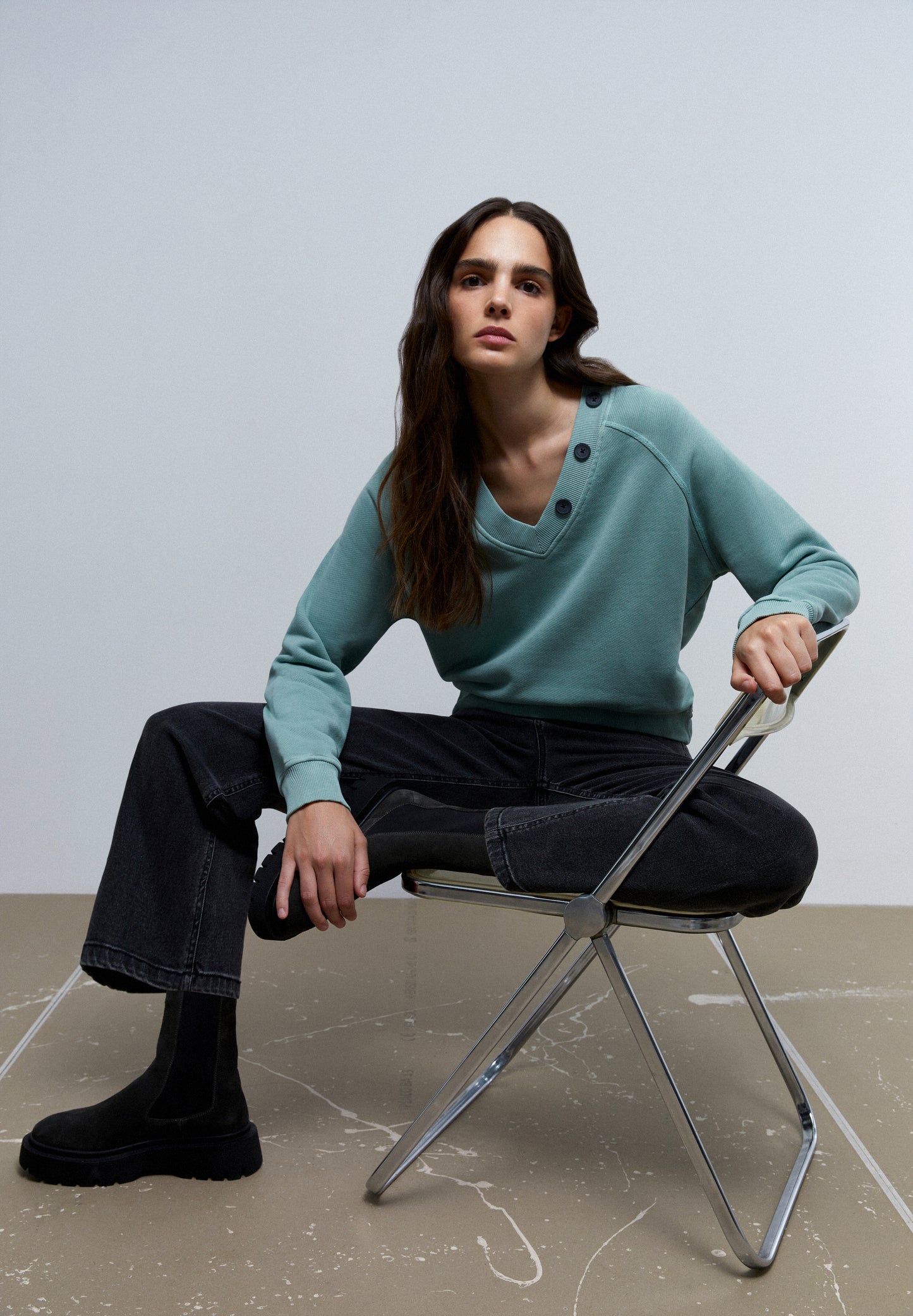 SUDADERA BOTONES CUELLO