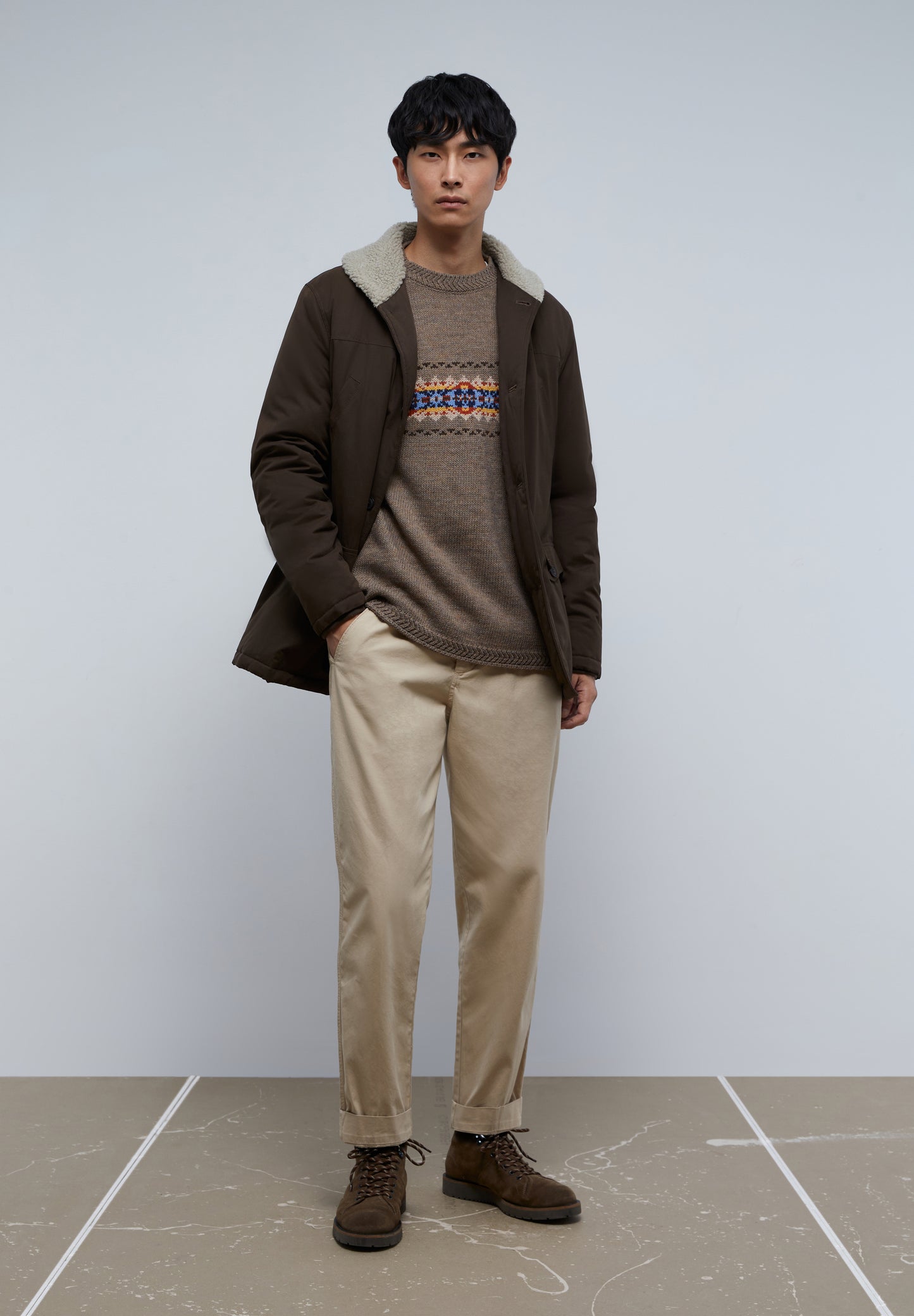 CHAQUETA TACTO PEACH CUELLO BORREGO