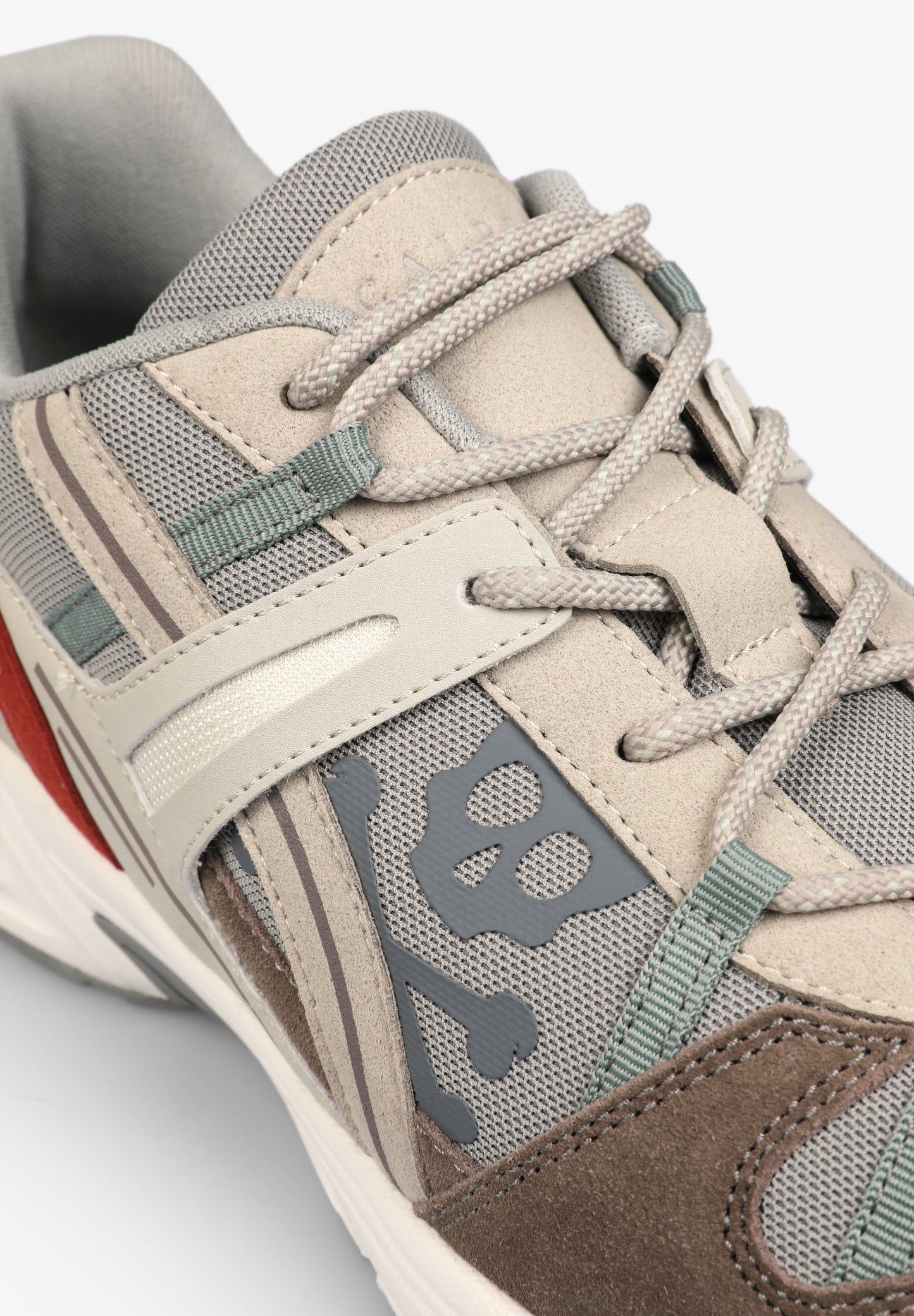 SNEAKERS OUTDOOR CONSTRASTES