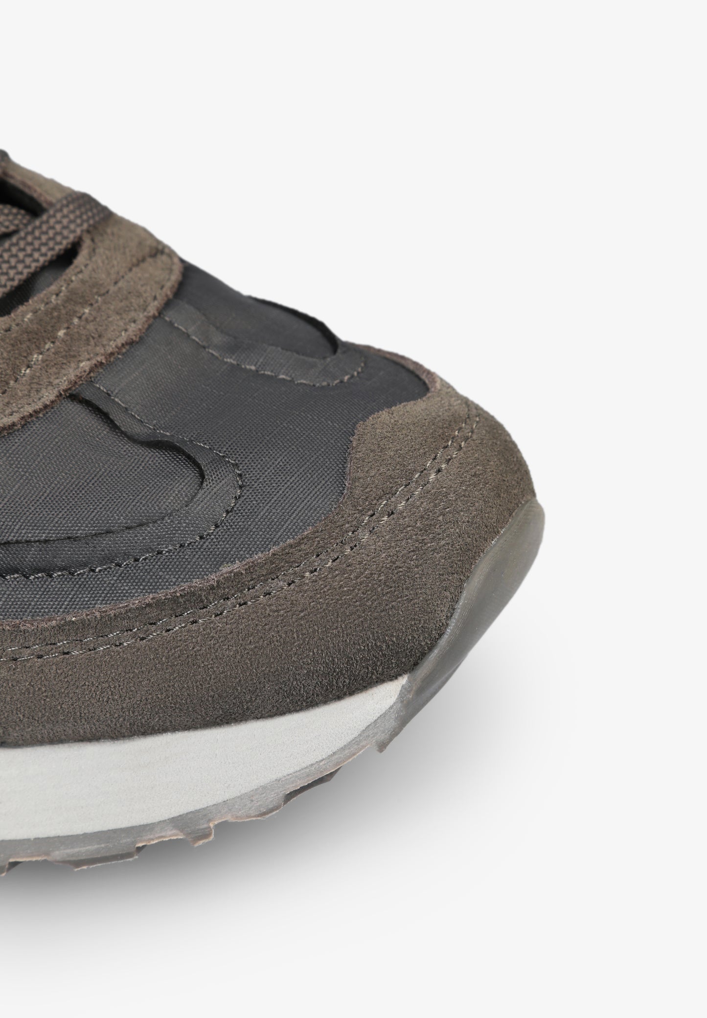 SNEAKERS CALAVERA LATERAL TONO