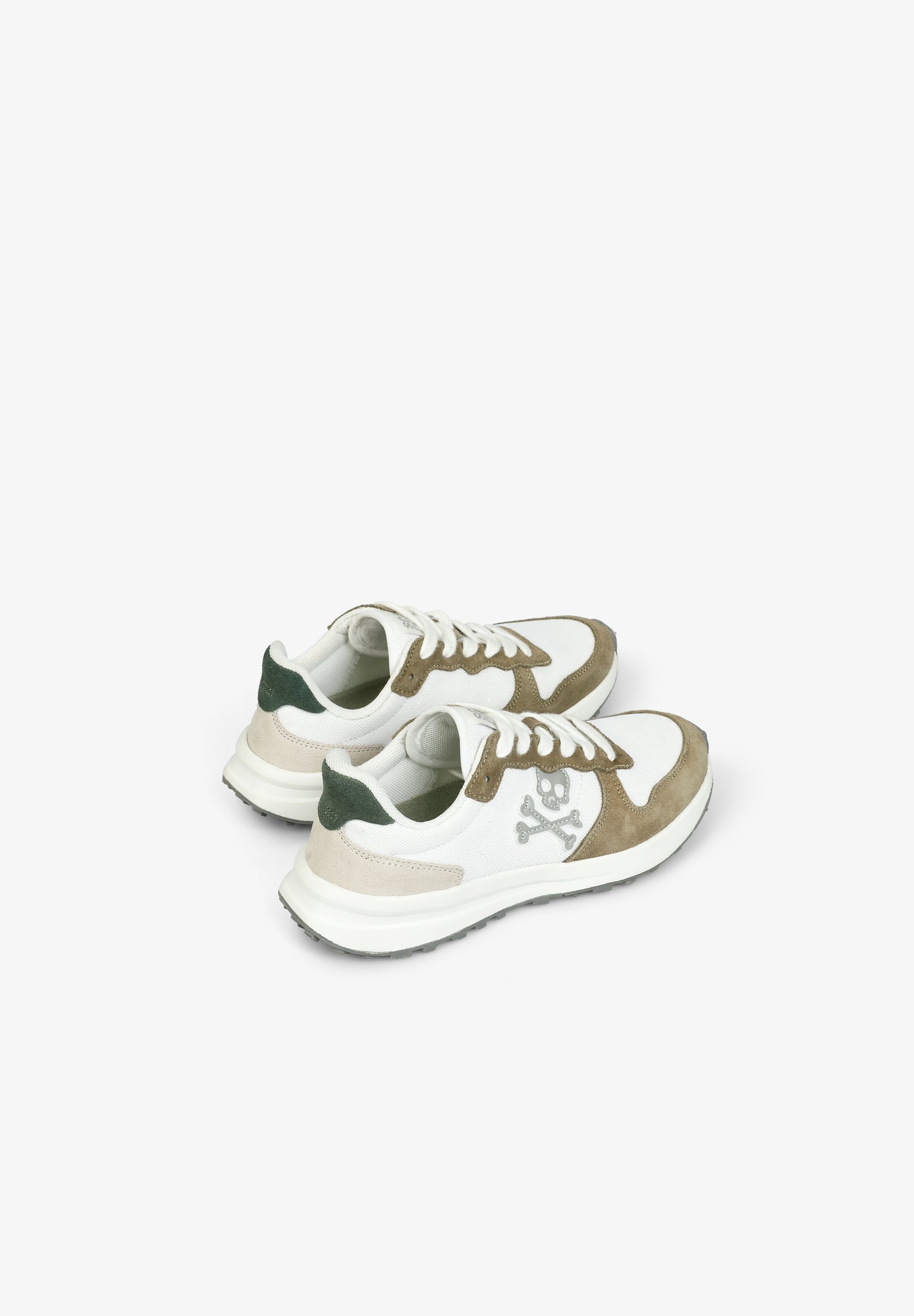 SNEAKERS CALAVERA SUELA DENTADA