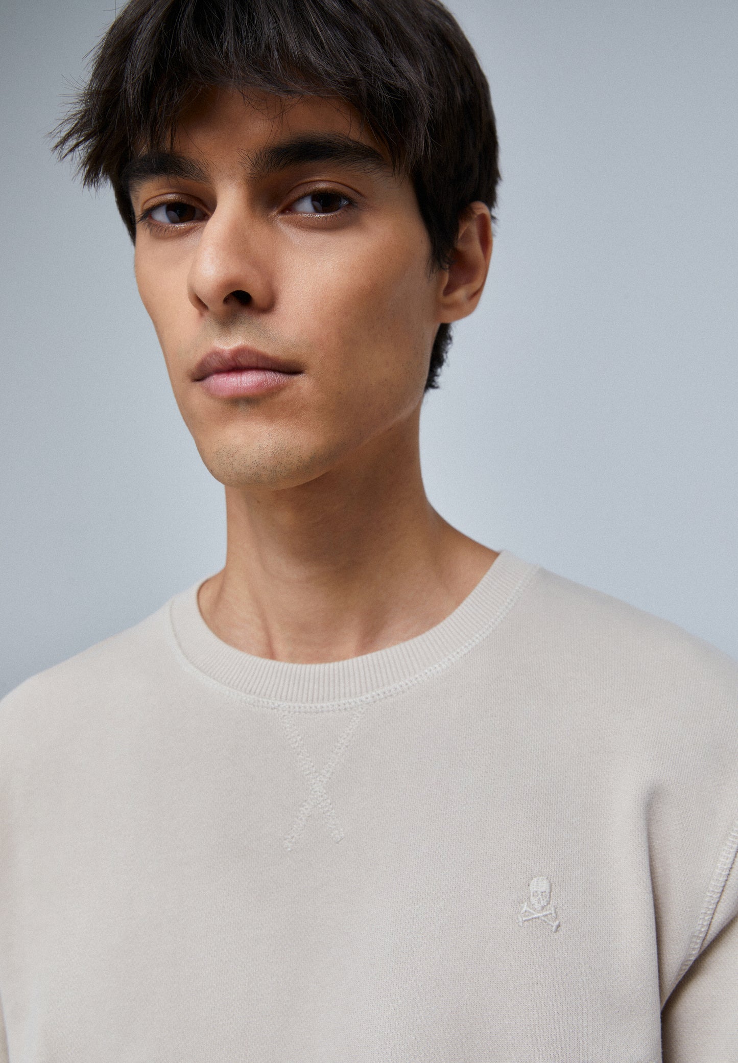 SUDADERA BÁSICA CALAVERA