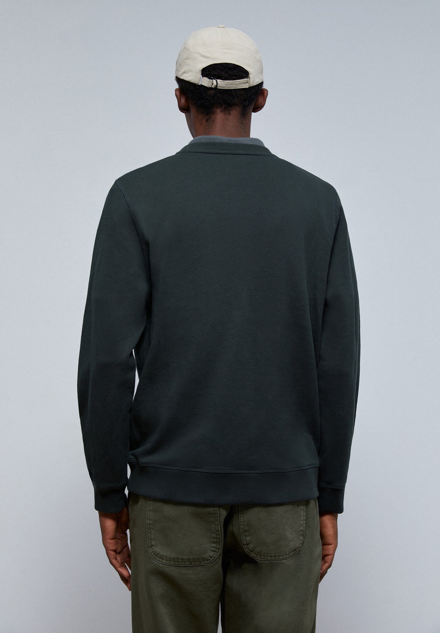 SUDADERA BÁSICA CALAVERA