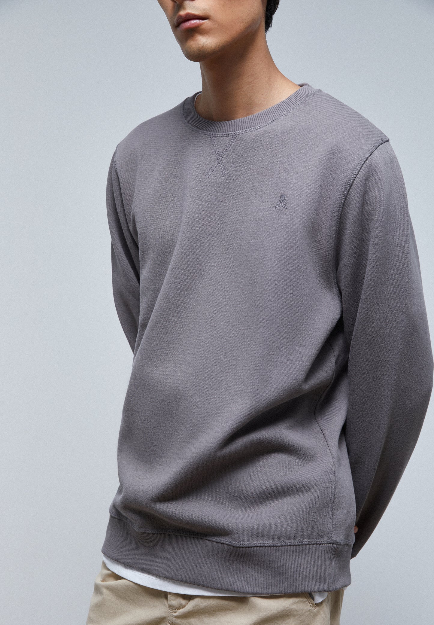 SUDADERA BÁSICA CALAVERA