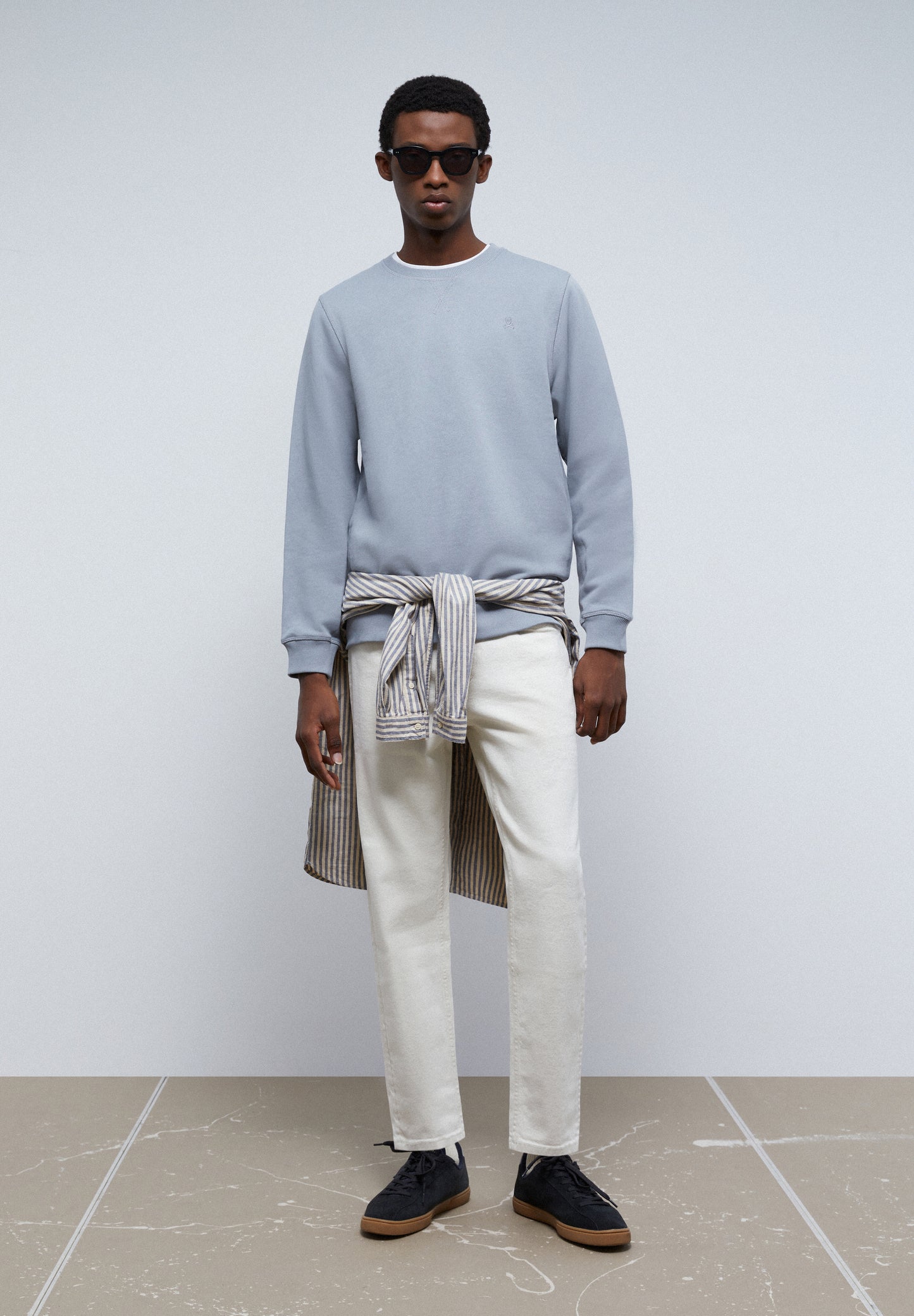 SUDADERA BÁSICA CALAVERA