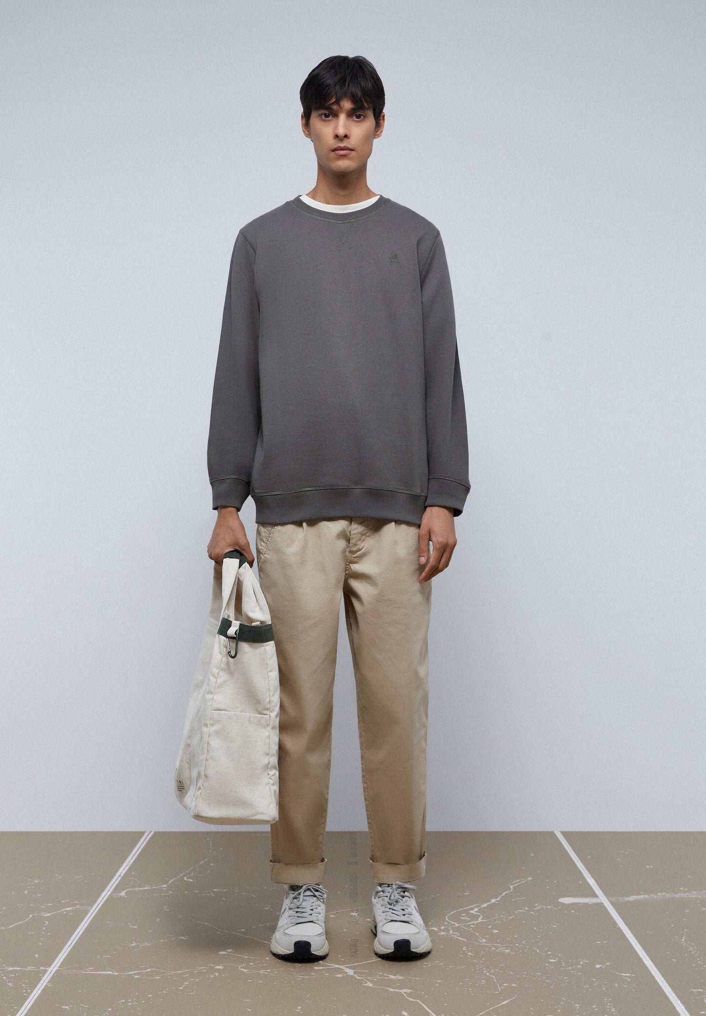 SUDADERA BÁSICA CALAVERA