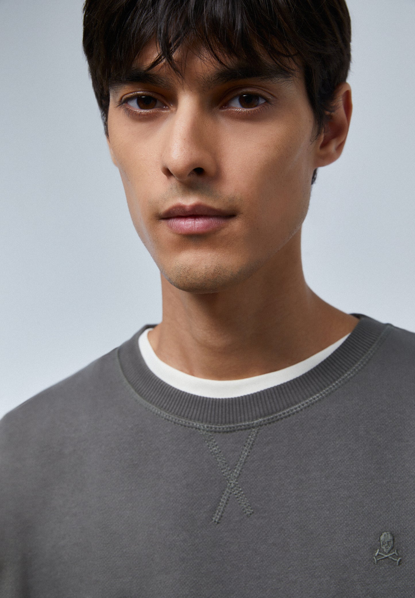 SUDADERA BÁSICA CALAVERA