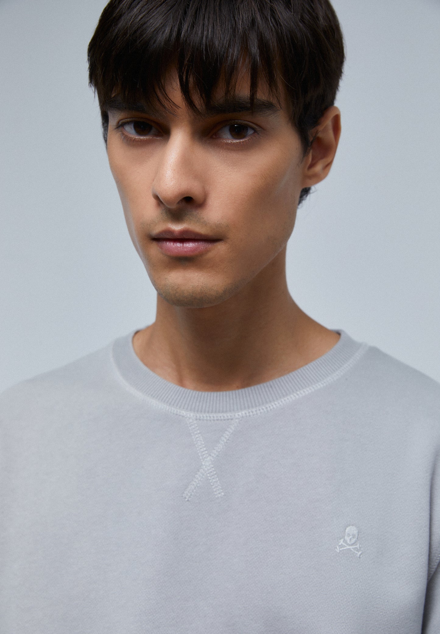 SUDADERA BÁSICA CALAVERA