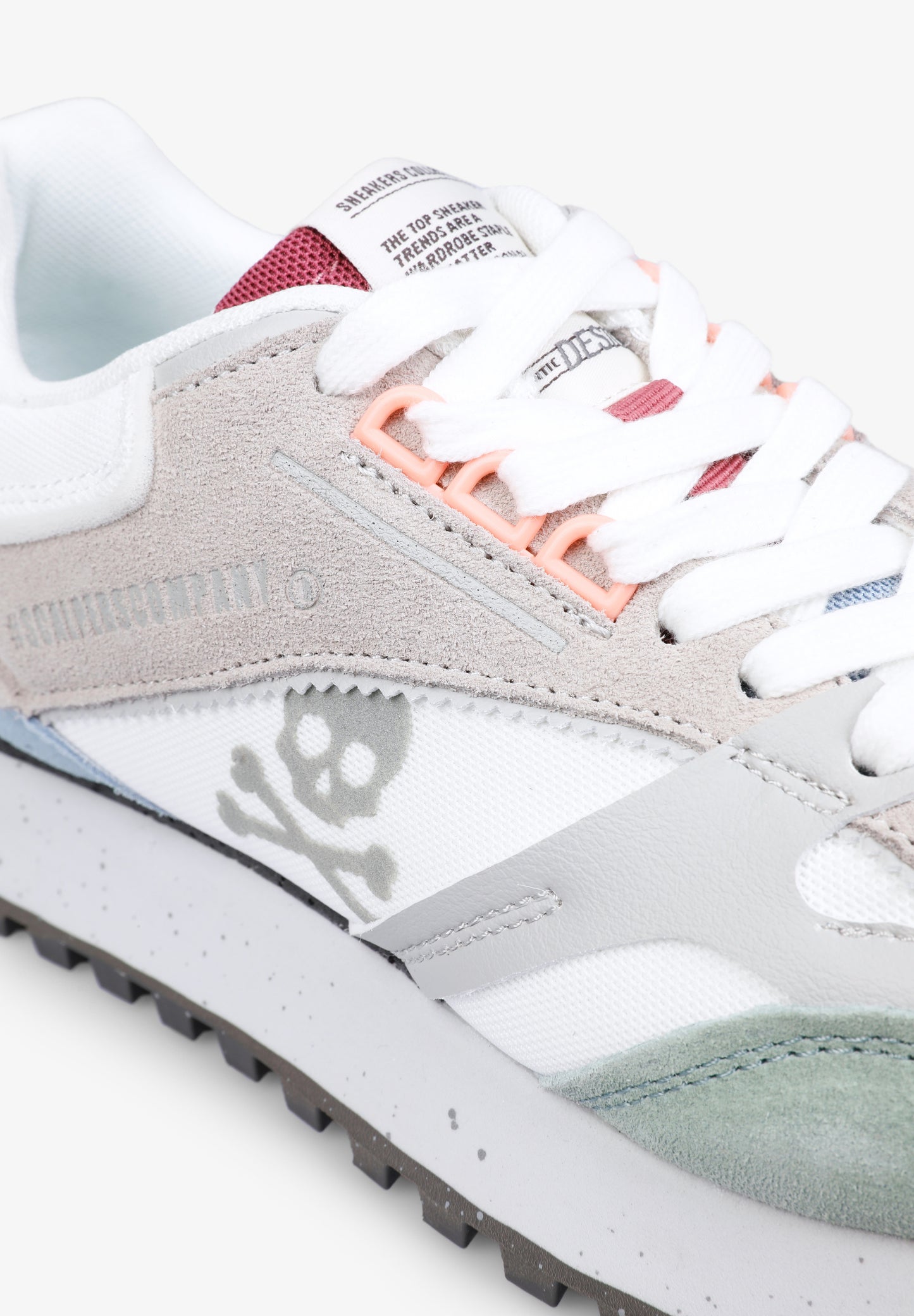 SNEAKERS TEJIDOS CALAVERA