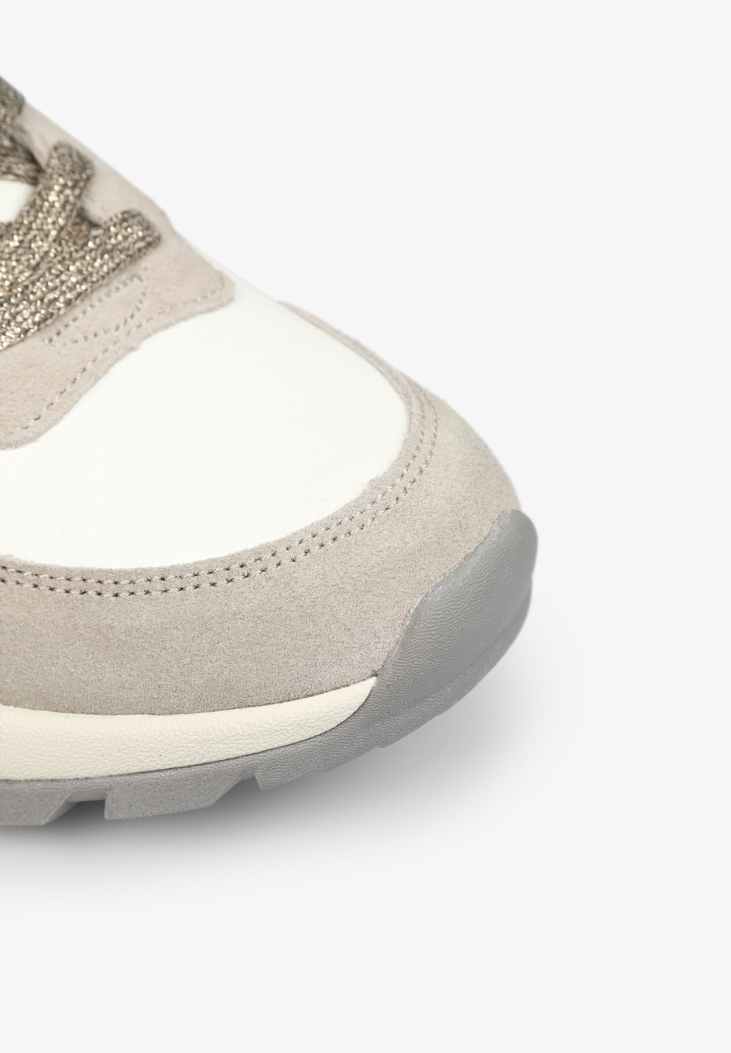 SNEAKERS CALAVERA SUELA DENTADA