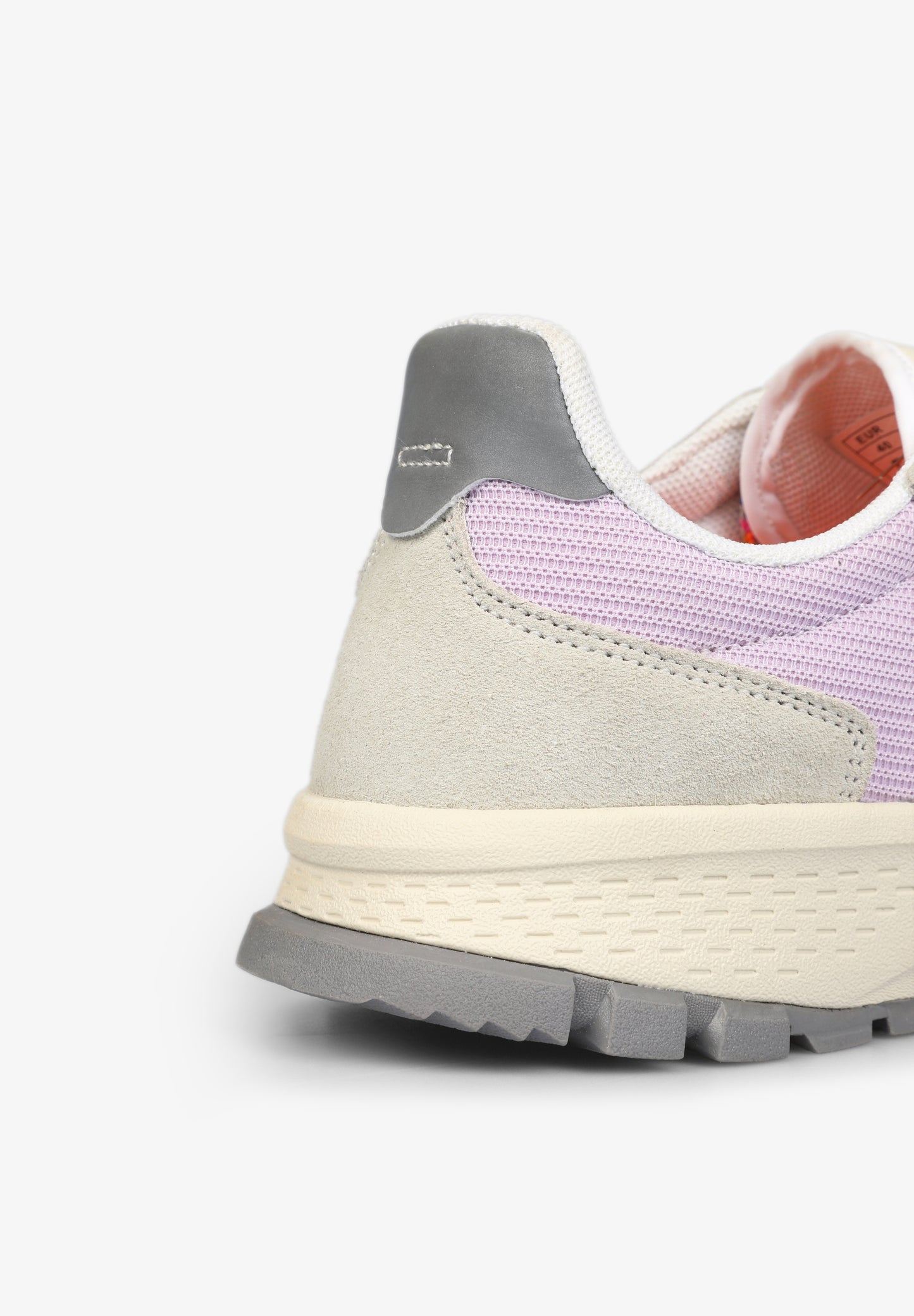 SNEAKERS CALAVERA SUELA DENTADA