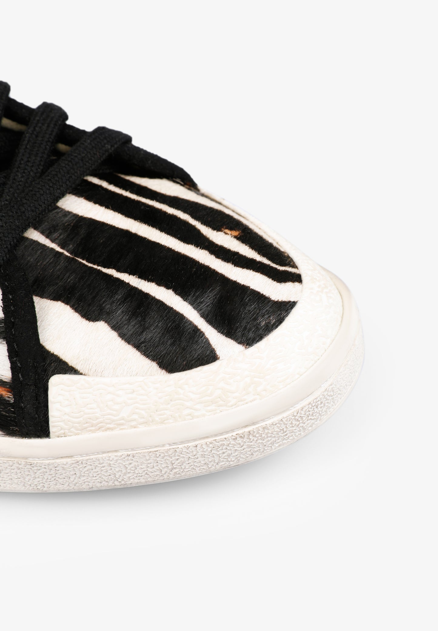 SNEAKERS ALTAS CEBRA