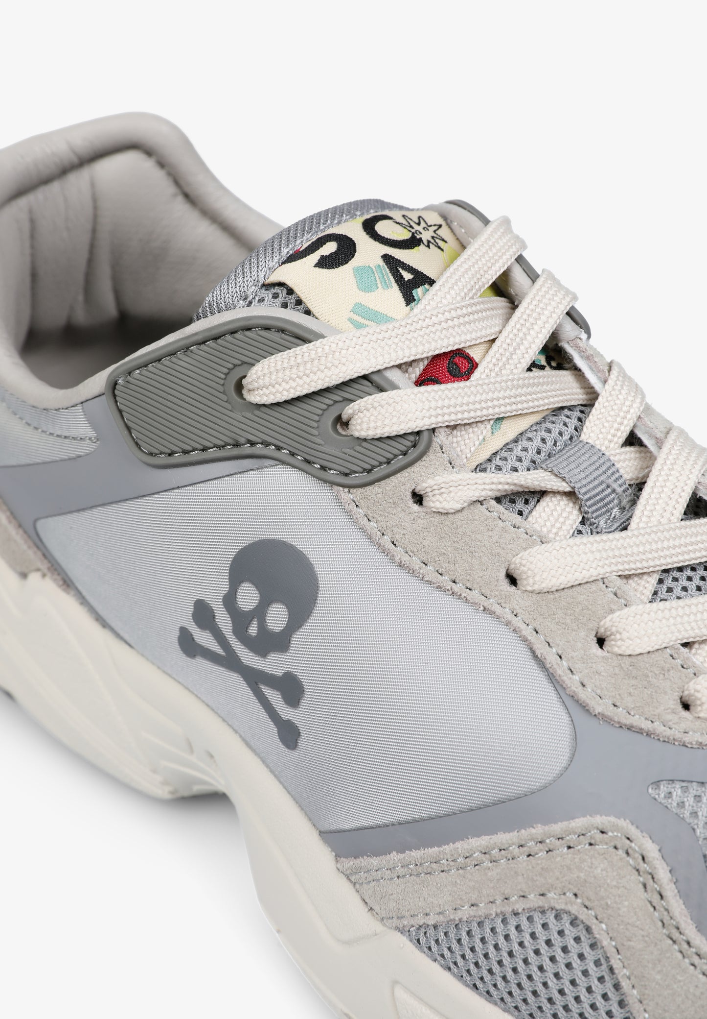 SNEAKERS SUELA GRUESA