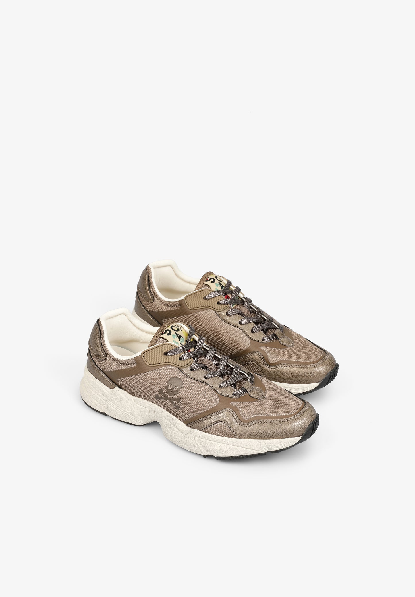 SNEAKERS SUELA GRUESA