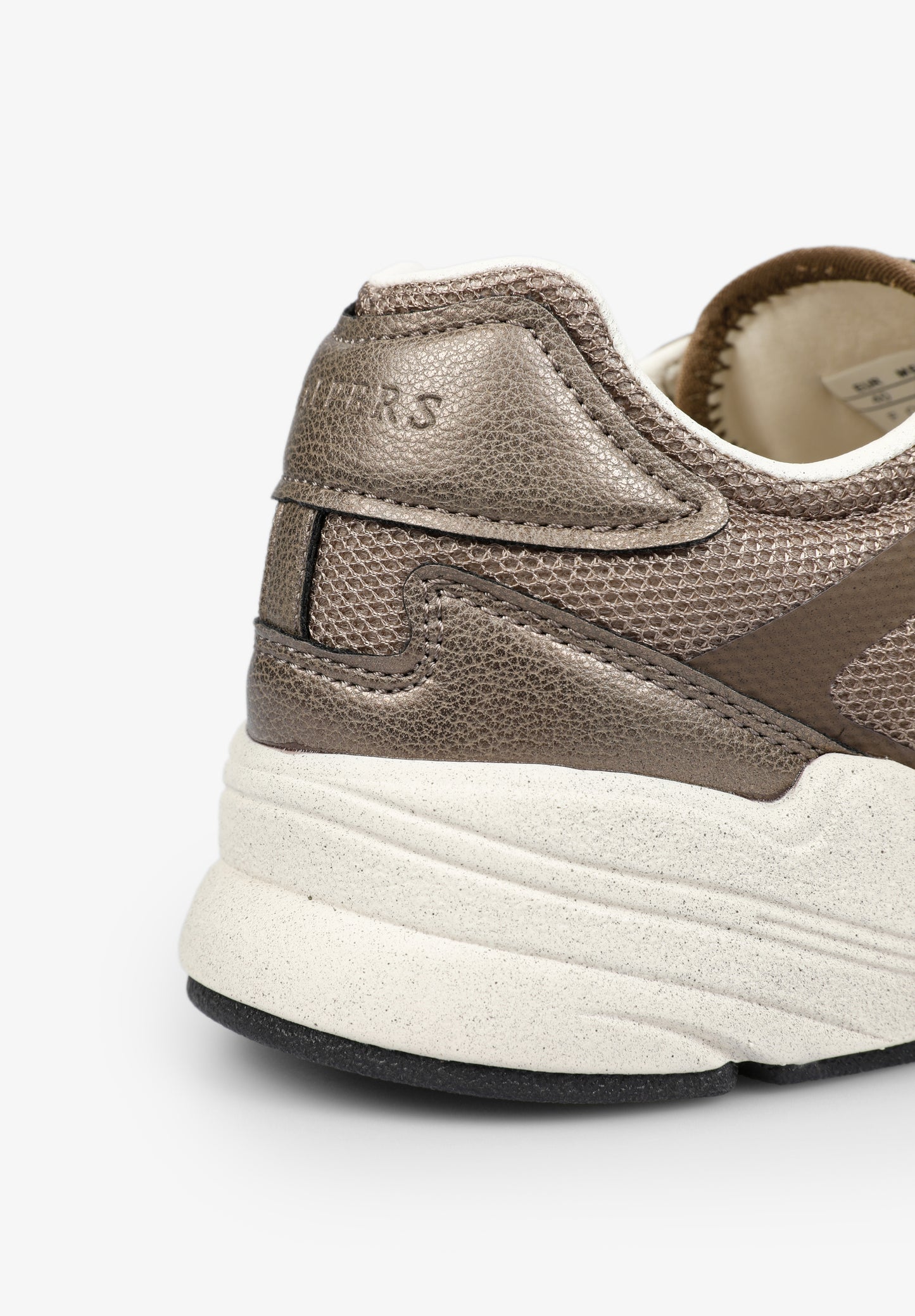 SNEAKERS SUELA GRUESA