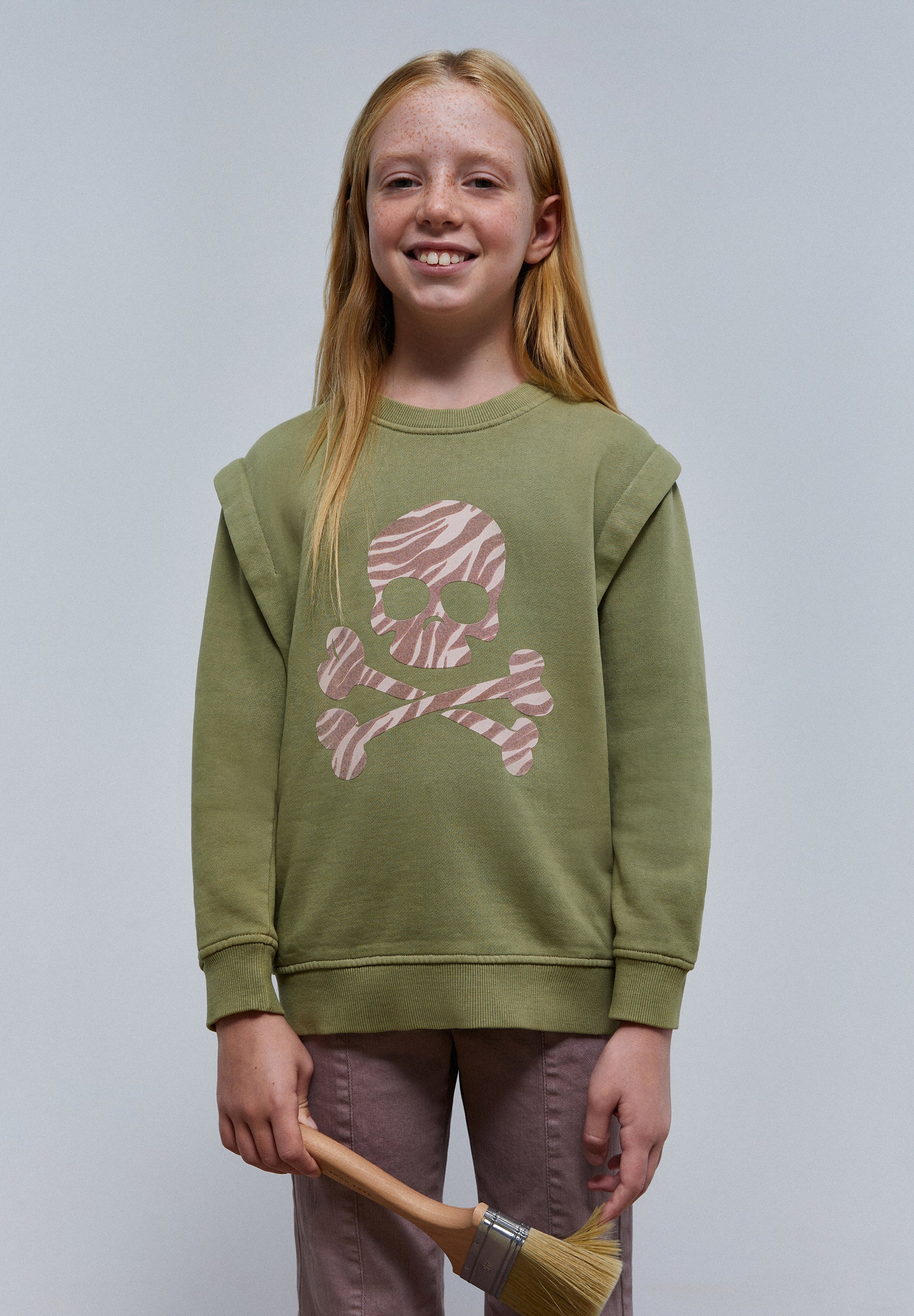 SUDADERA ZEBRA PLIEGUES HOMBRO